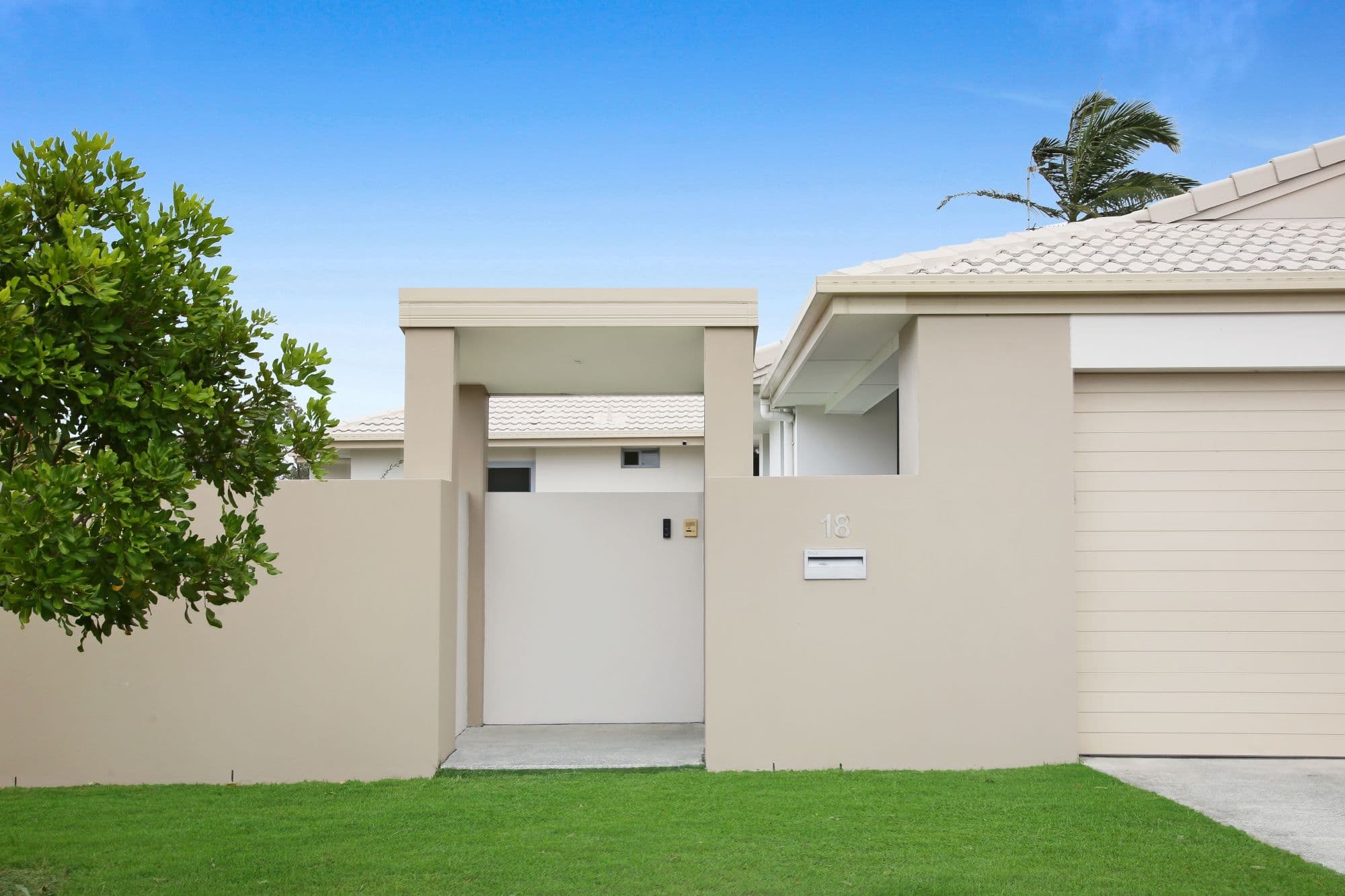 18 Driver Court, Mermaid Waters QLD 4218, Mermaid Waters - Thumbnail 5
