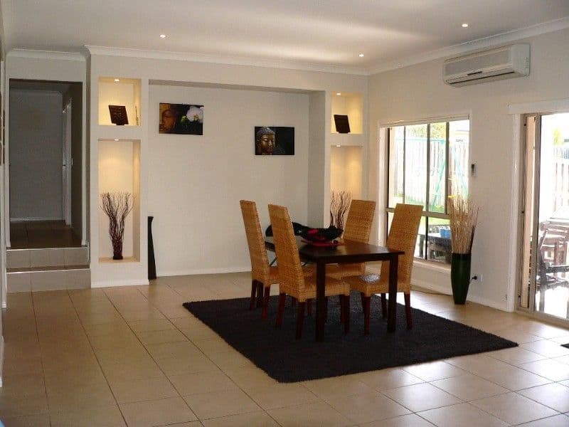 4 Carmarthen Circuit, PACIFIC PINES QLD 4211, Pacific Pines - Thumbnail 2