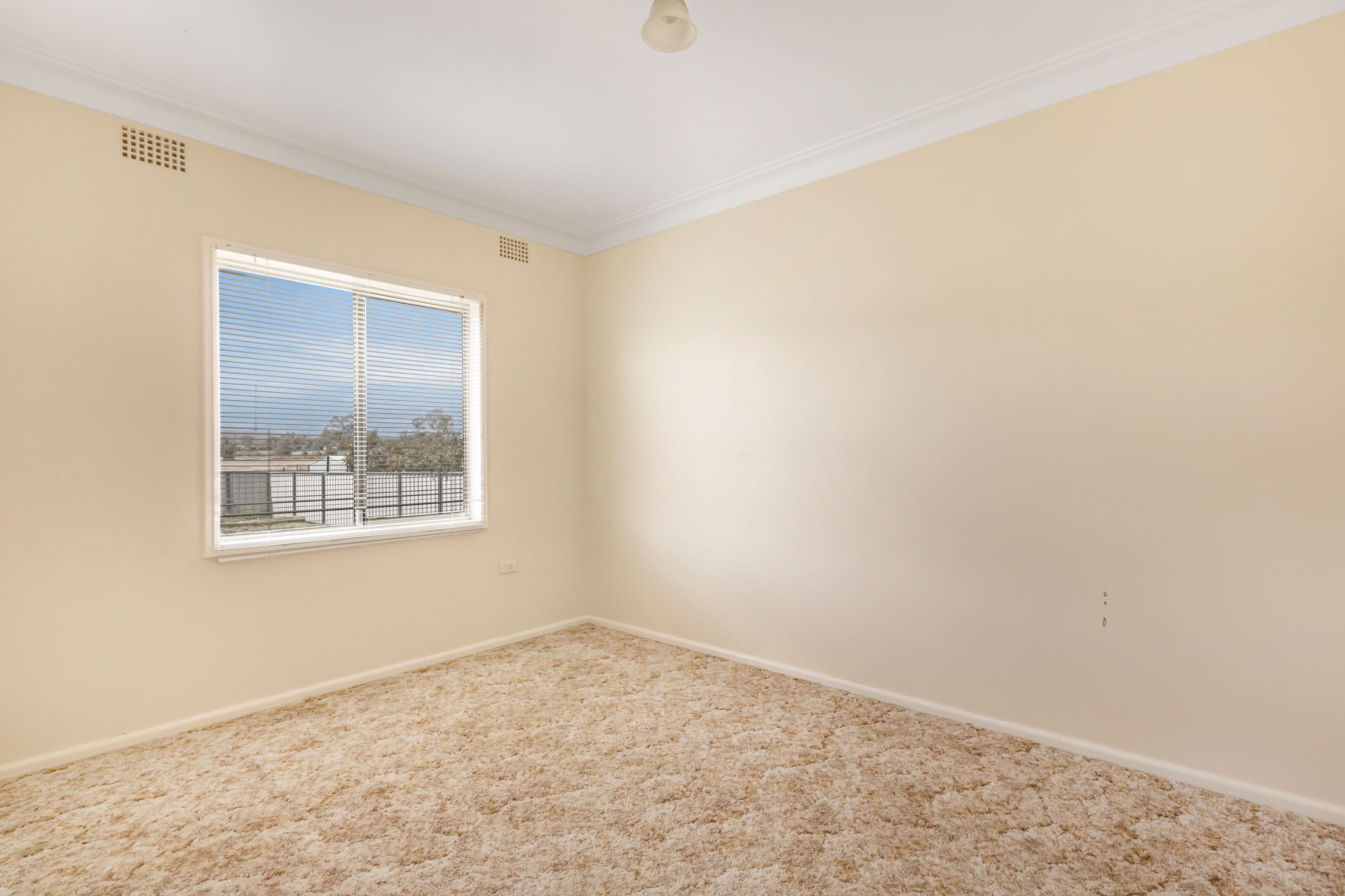 27 Kurrawan Street, Tamworth NSW 2340, Tamworth - Thumbnail 5