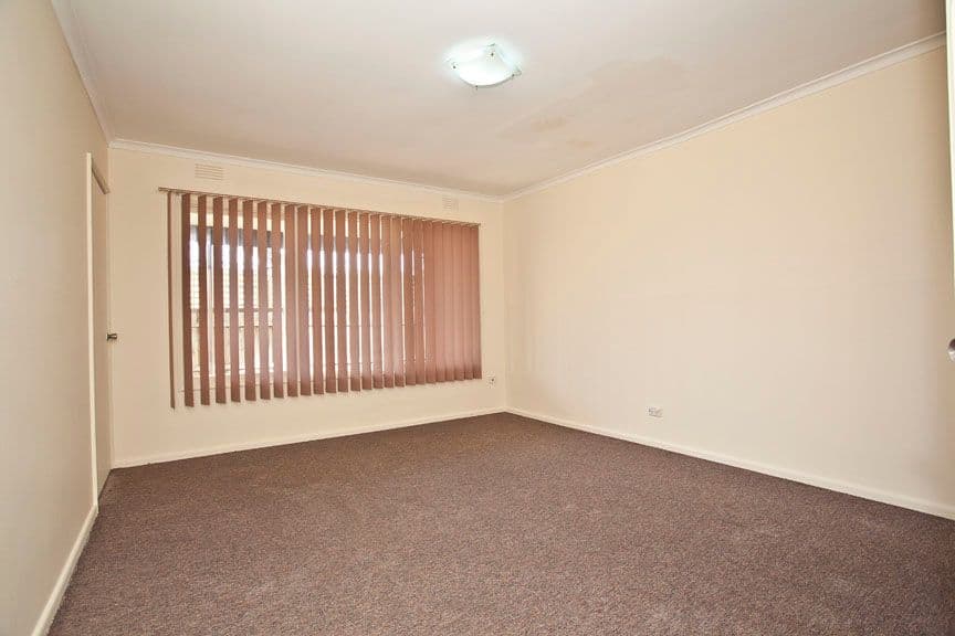 37 Johnson Drive, GLEN WAVERLEY VIC 3150, Glen Waverley - Thumbnail 5