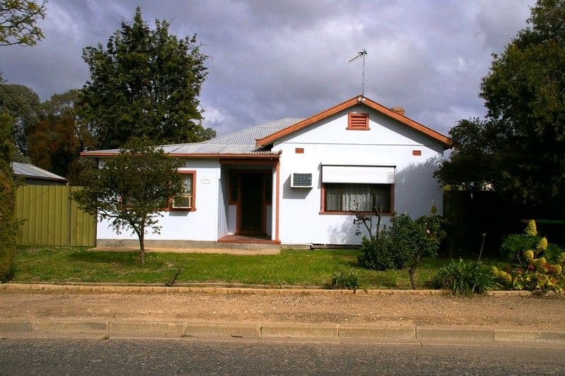 1 Kokoda Avenue, RENMARK SA 5341, Renmark - Image 1