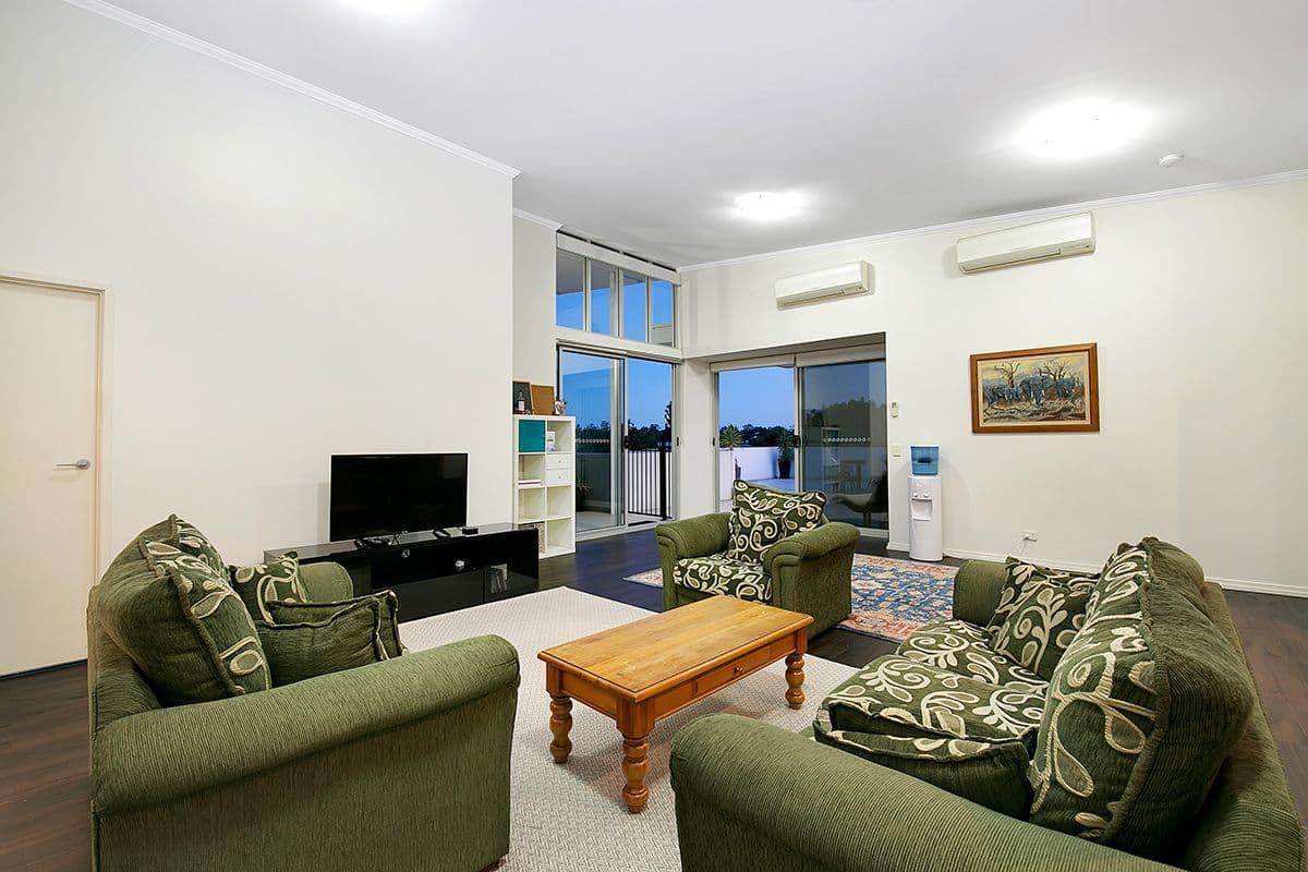 24 Allwood Street, Indooroopilly QLD 4068, Indooroopilly - Thumbnail 3