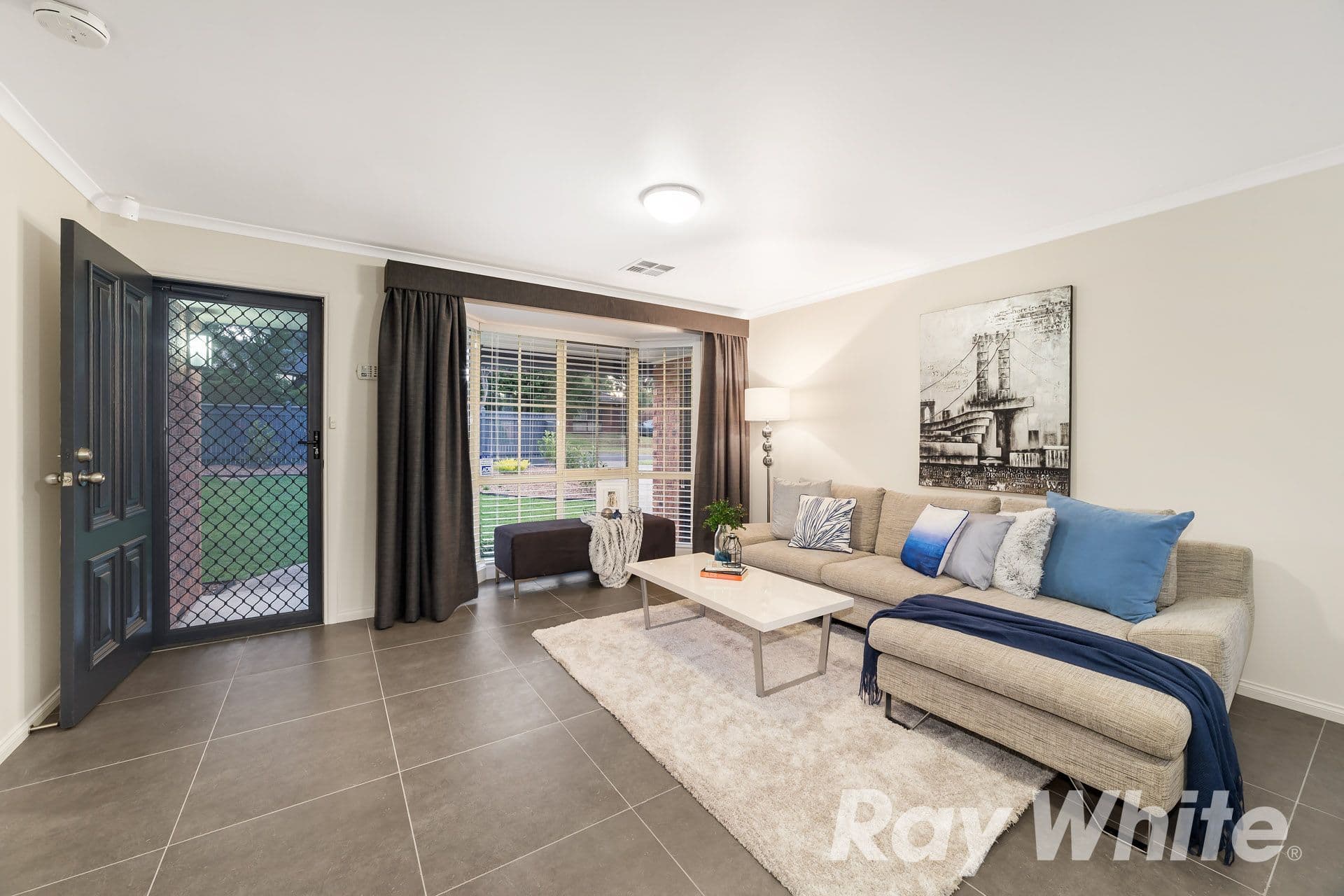 23 Linda Crescent, Ferntree Gully VIC 3156, Ferntree Gully - Thumbnail 2