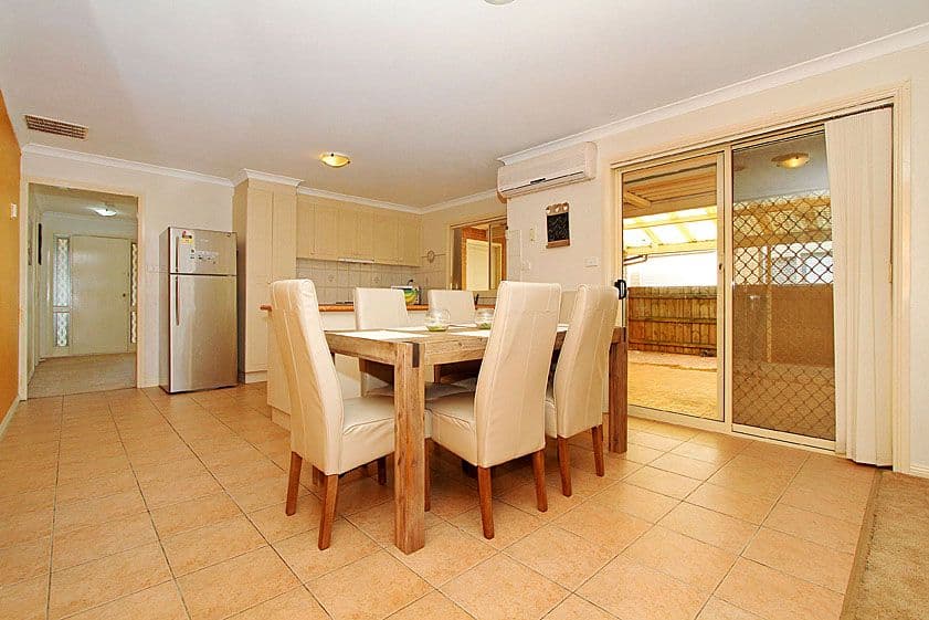 4 Chauvel Place, SOUTH MORANG VIC 3752, South Morang - Thumbnail 3