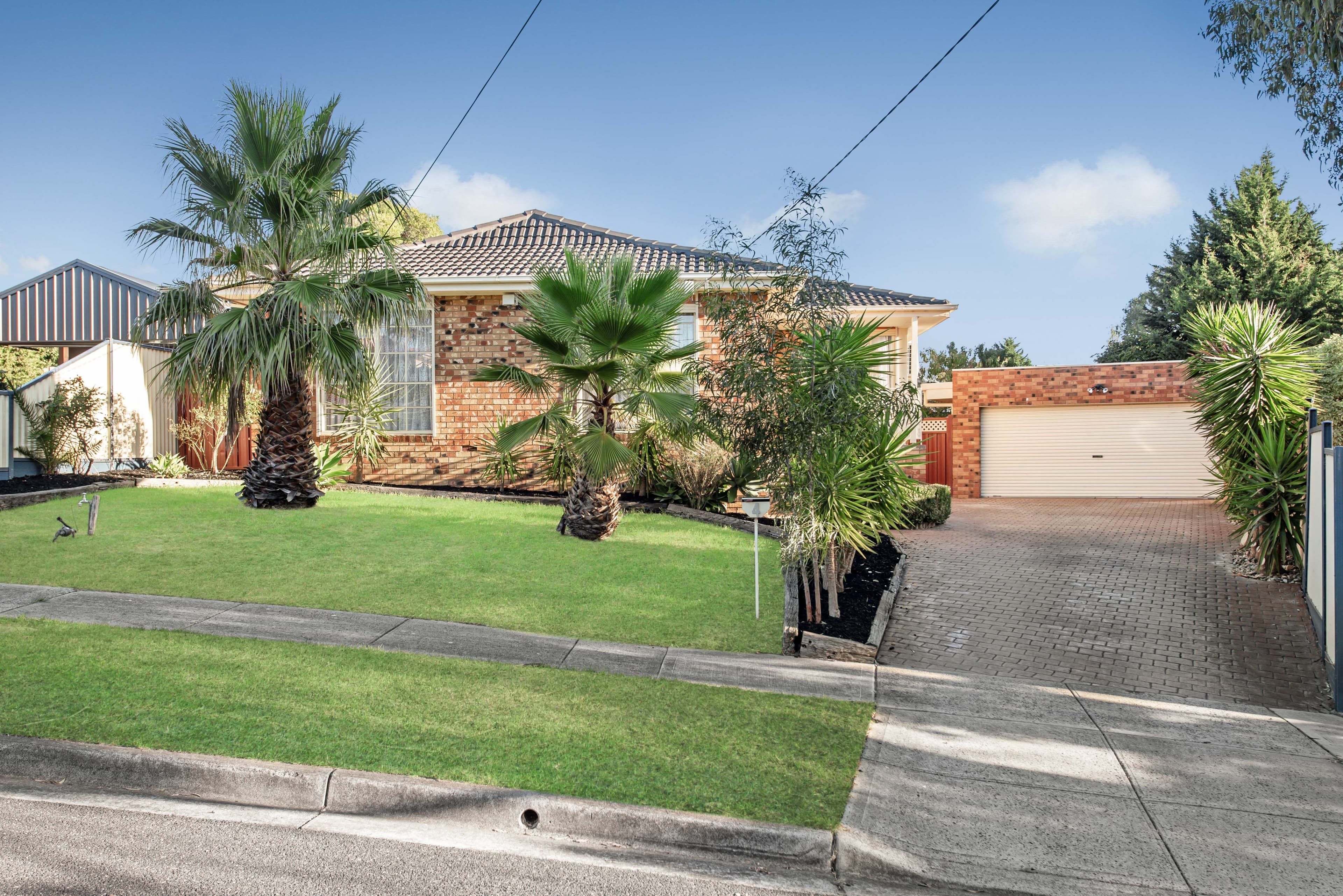 4 Mackinnon Court, Attwood VIC 3049, Attwood - Image 1