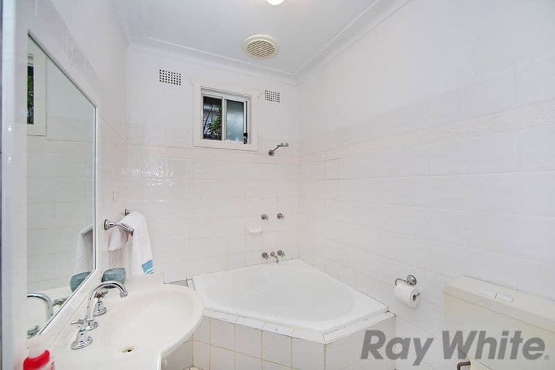 20 Victoria Avenue, TOUKLEY NSW 2263, Toukley - Thumbnail 6