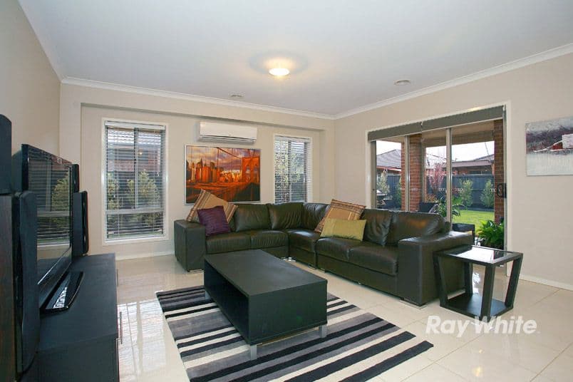 16 Kess Grove, LYNDHURST VIC 3975, Lyndhurst - Thumbnail 3