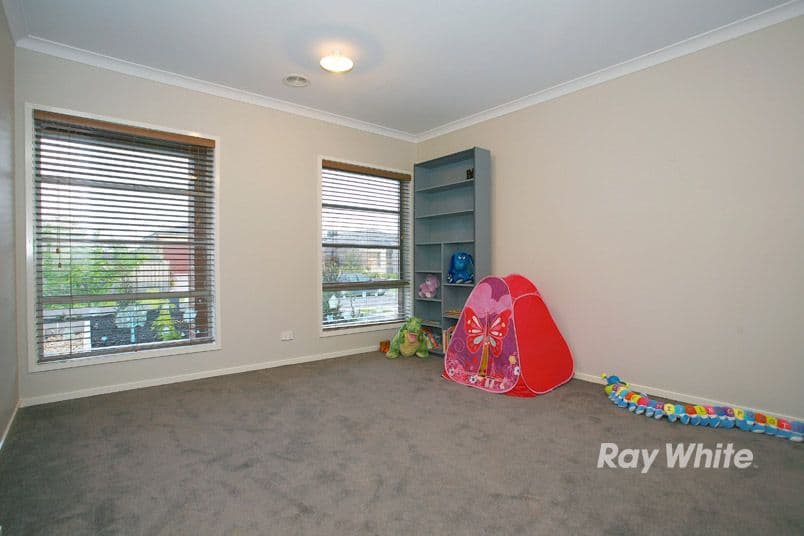 16 Kess Grove, LYNDHURST VIC 3975, Lyndhurst - Thumbnail 4