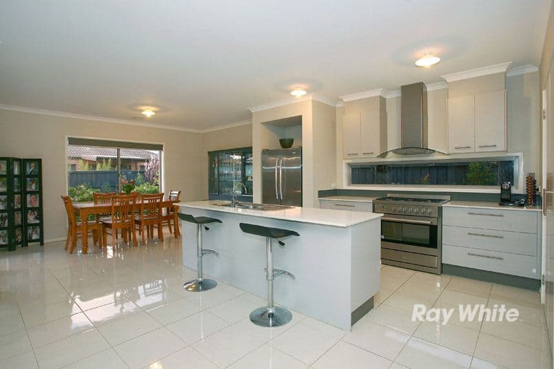 16 Kess Grove, LYNDHURST VIC 3975, Lyndhurst - Thumbnail 5