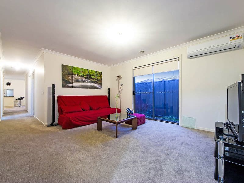 19 Samaria Street, TARNEIT VIC 3029, Tarneit - Thumbnail 2