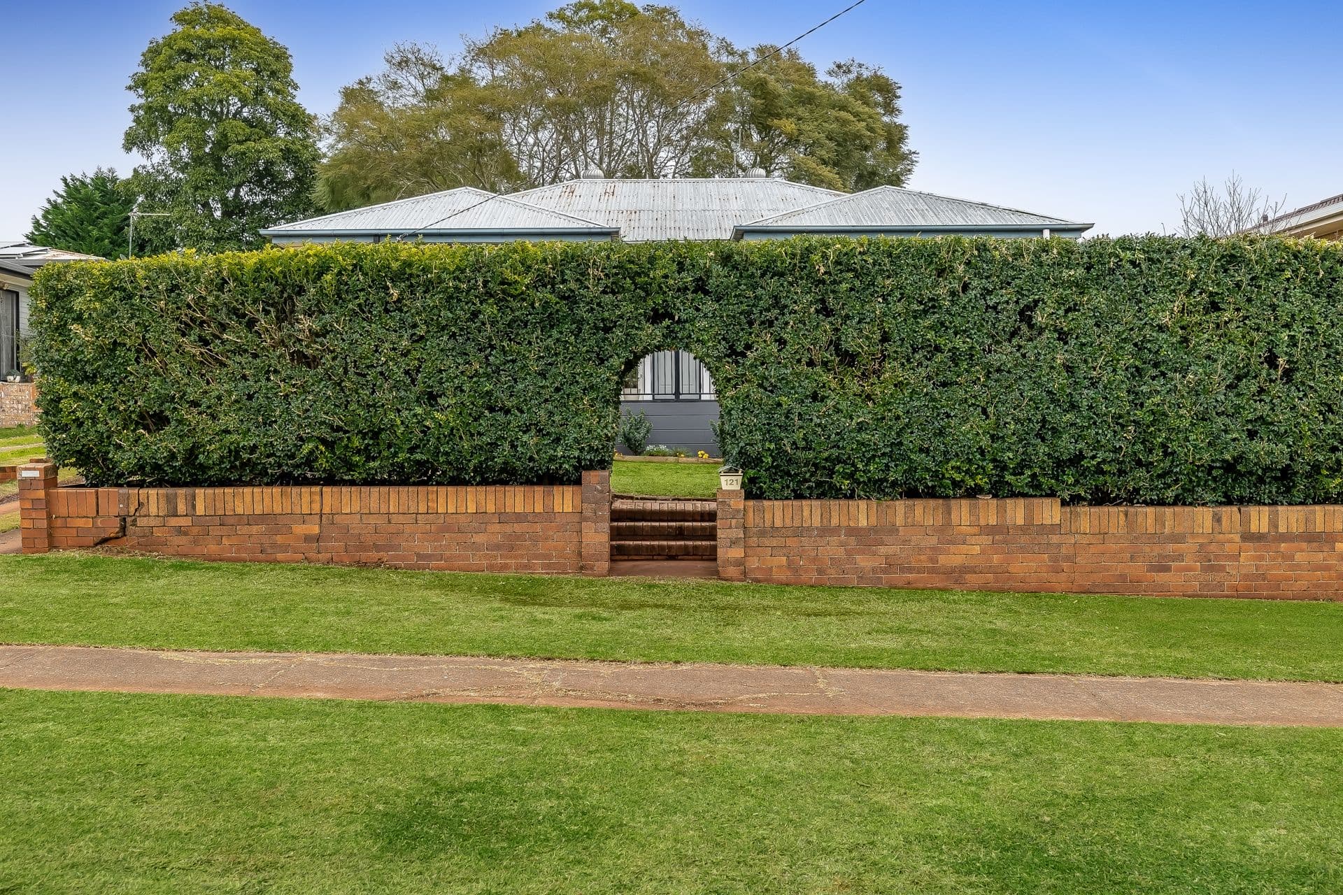 121 Ramsay Street, Centenary Heights QLD 4350, Centenary Heights - Thumbnail 2