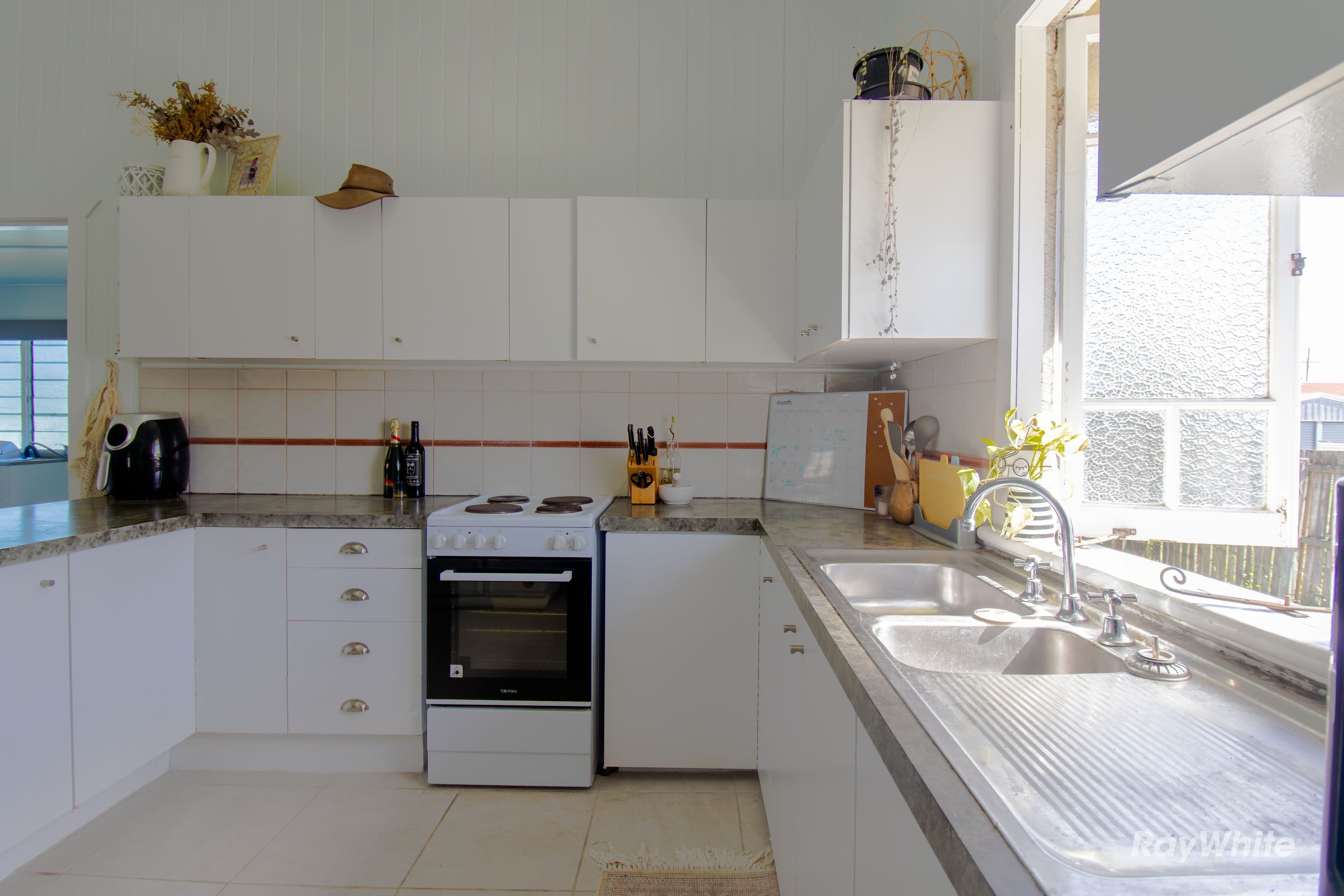 113 Barolin Street, Walkervale QLD 4670, Walkervale - Thumbnail 8
