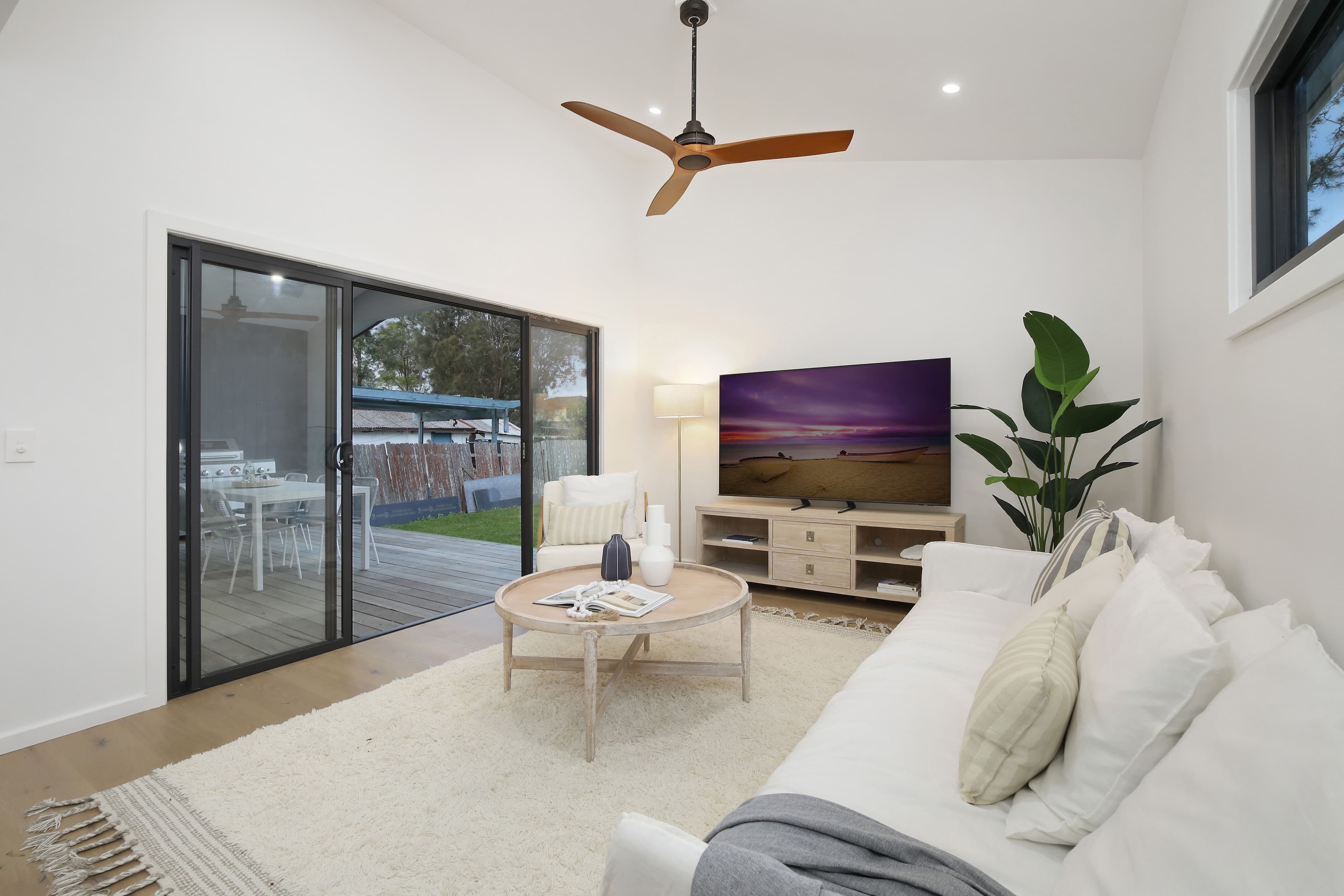 53 Davis Avenue, Davistown NSW 2251, Davistown - Thumbnail 5