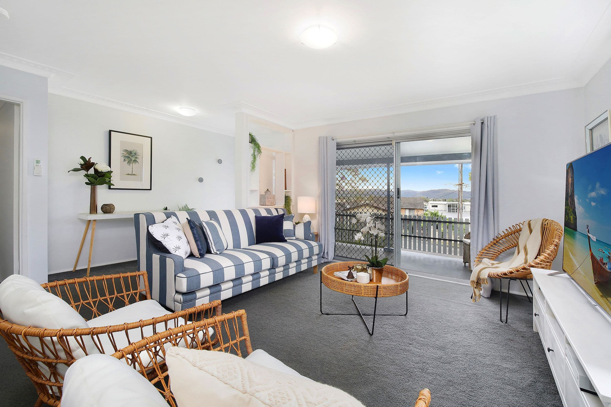 8 Empire Bay Drive, Daleys Point NSW 2257, Daleys Point - Thumbnail 2