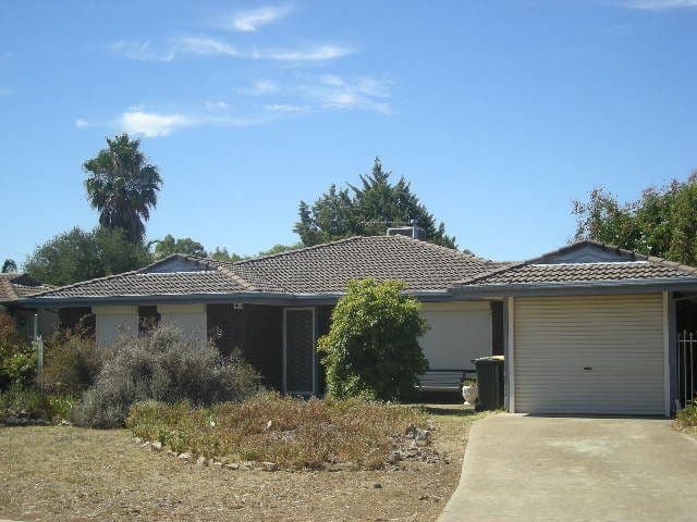 10 Chelmsford Grove, ANDREWS FARM SA 5114, Andrews Farm - Image 1