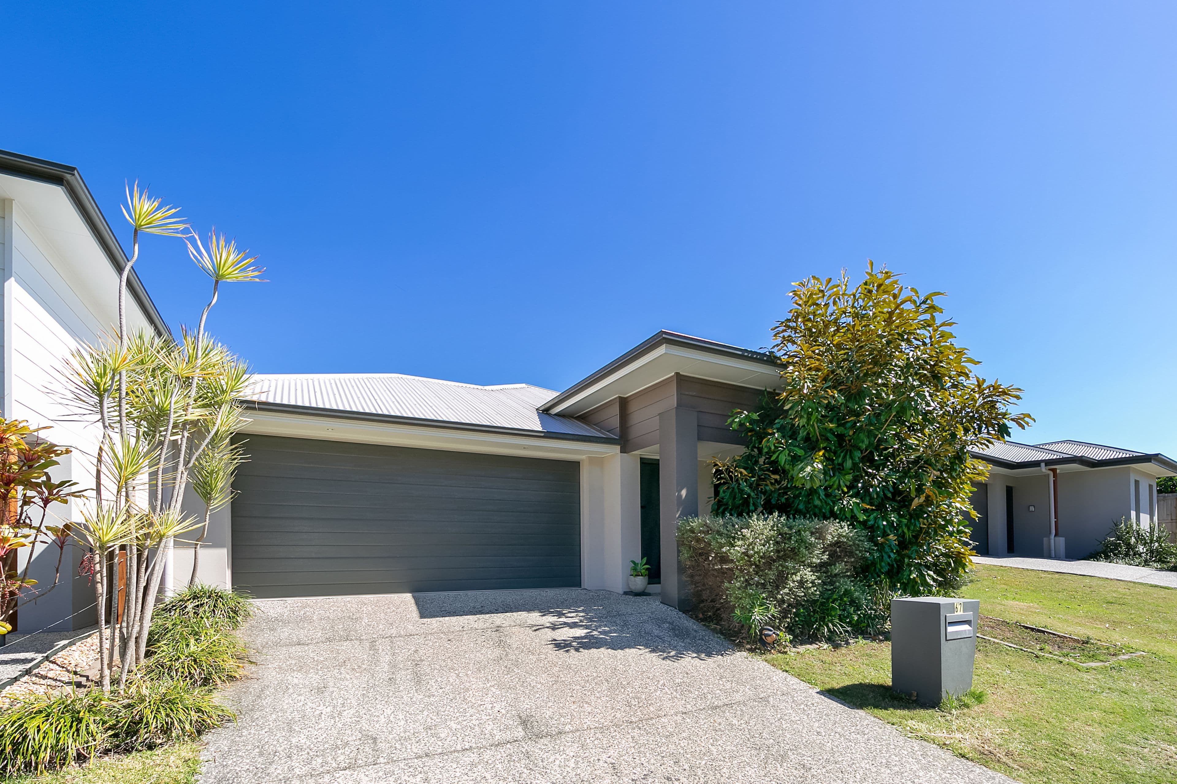 24 Cavern Boulevard, Clyde North - Image 1