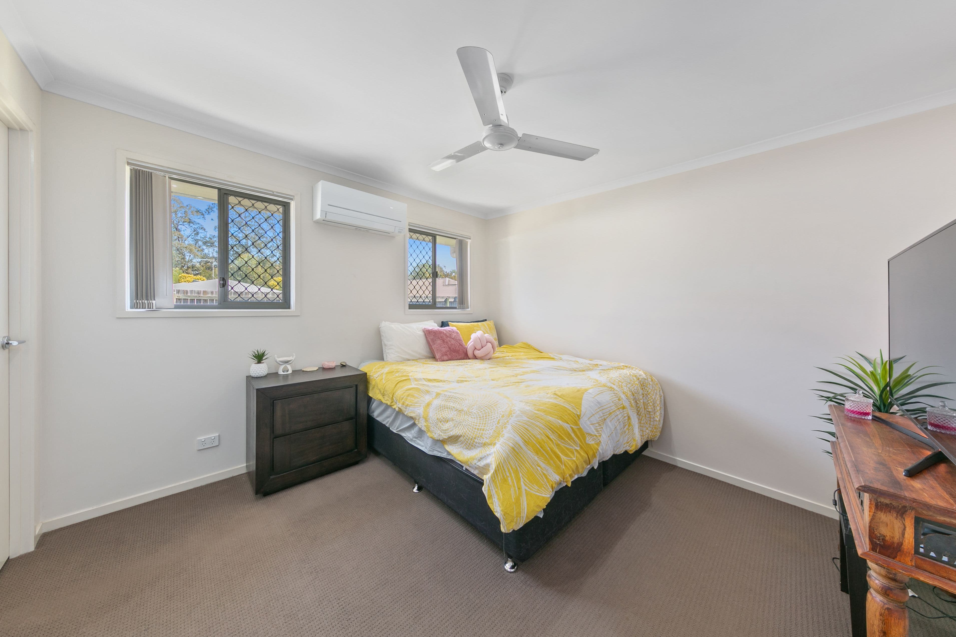 24 Cavern Boulevard, Clyde North - Thumbnail 7