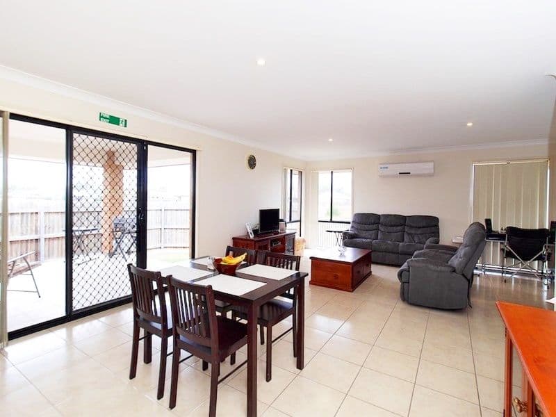 35 Oxford Street, North Booval QLD 4304, North Booval - Thumbnail 2
