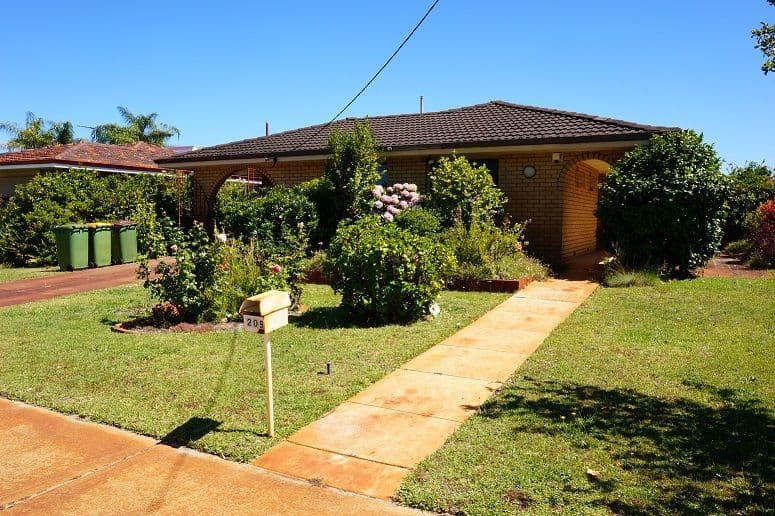209 Broun Avenue, Morley WA 6062, Morley - Thumbnail 2