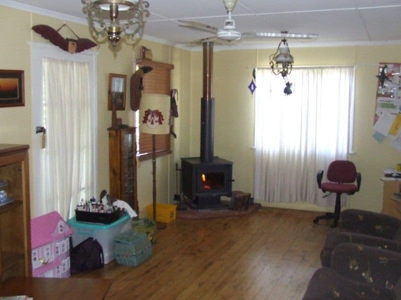 MOURA QLD 4718, Moura - Thumbnail 6