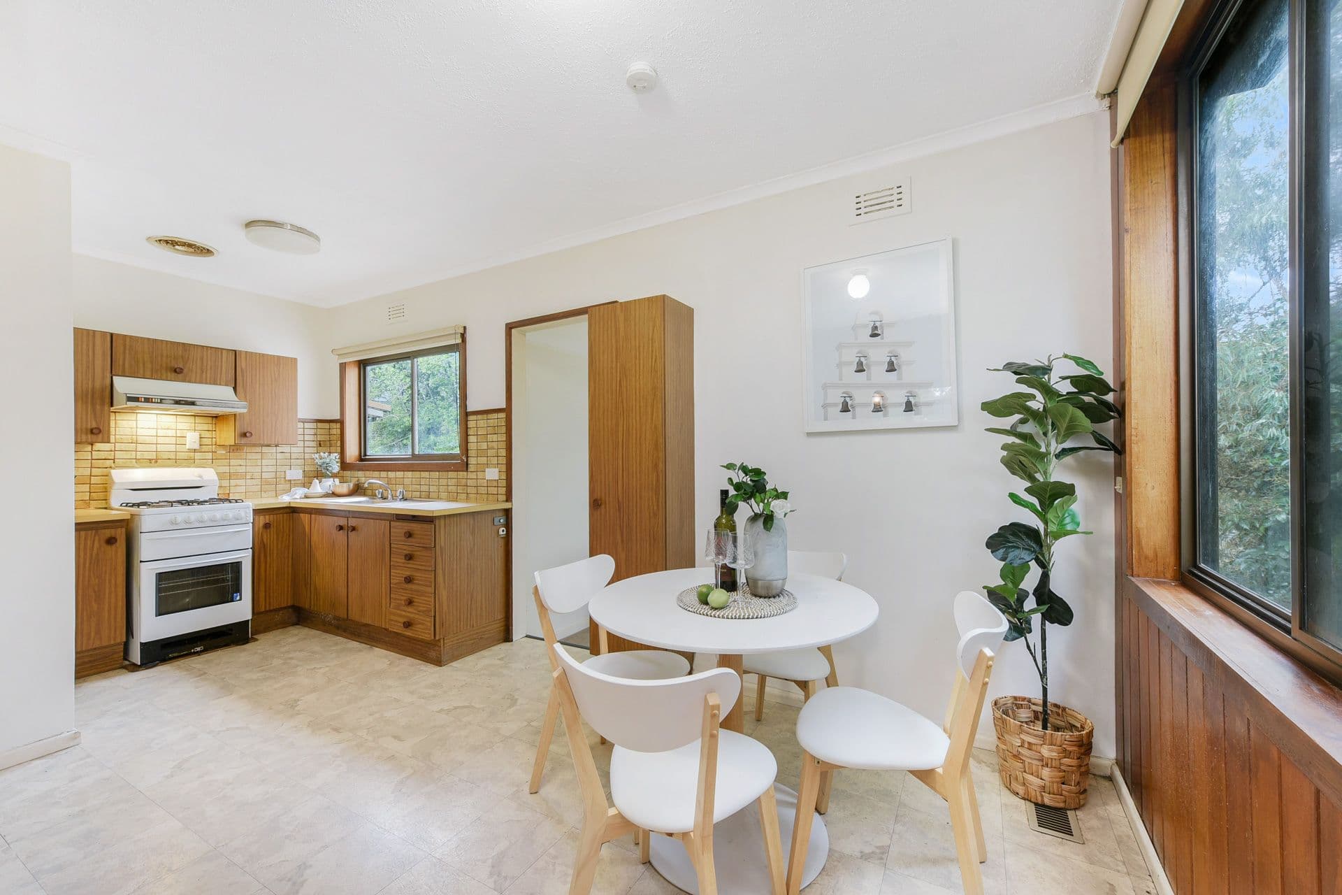 404 High Street Road, Mount Waverley VIC 3149, Mount Waverley - Thumbnail 3