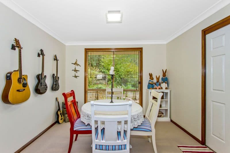 98 Blackbutt Street, WYOMING NSW 2250, Wyoming - Thumbnail 5