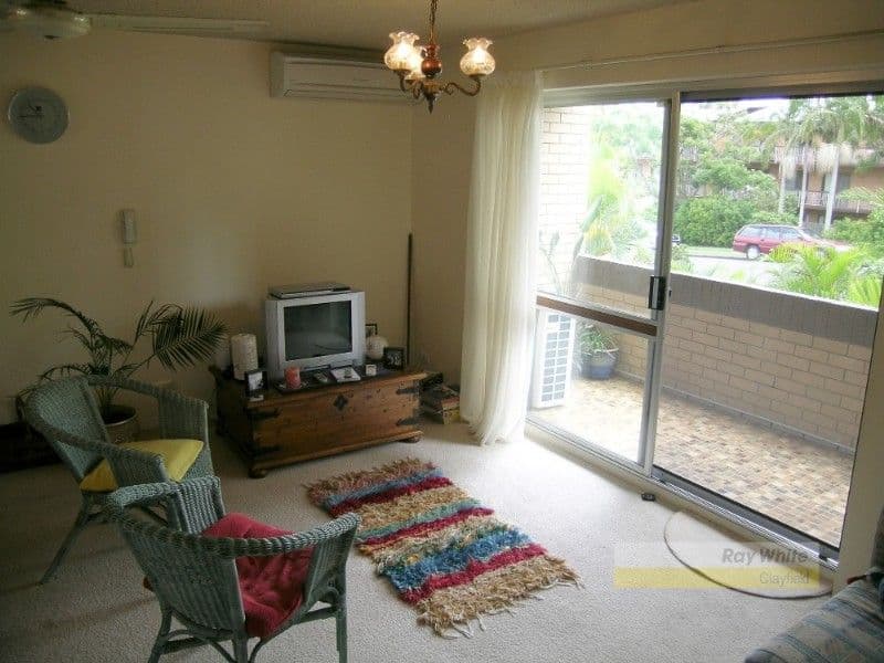 24 Stopford Street, WOOLOOWIN QLD 4030, Wooloowin - Thumbnail 4