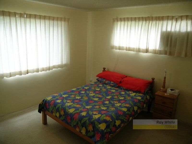 24 Stopford Street, WOOLOOWIN QLD 4030, Wooloowin - Thumbnail 5