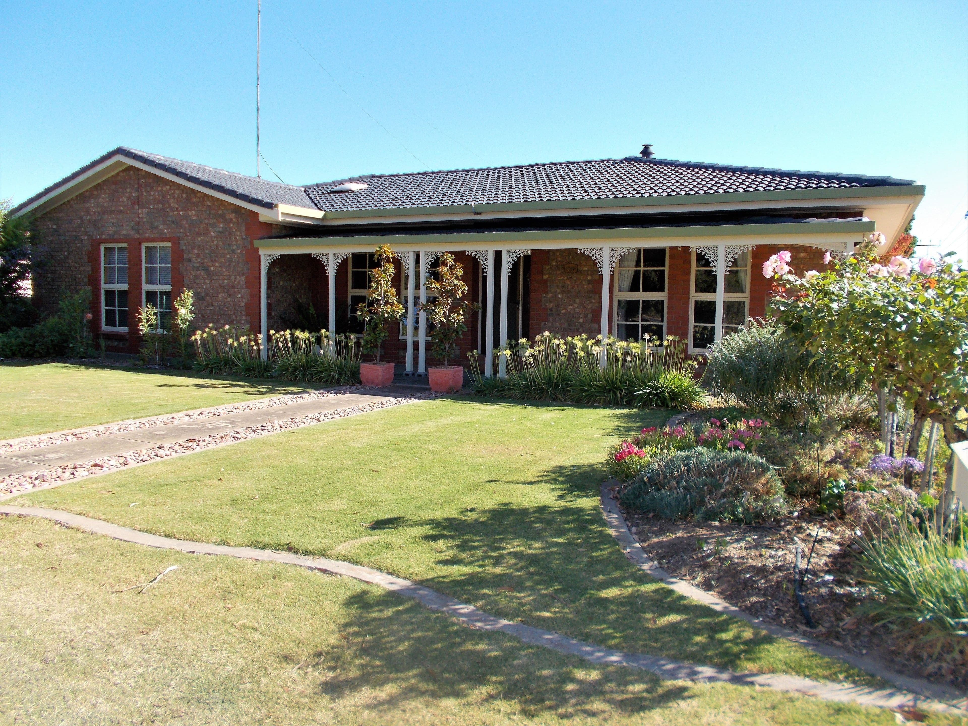 25 Cannawigara Road, Bordertown SA 5268, Bordertown - Image 1