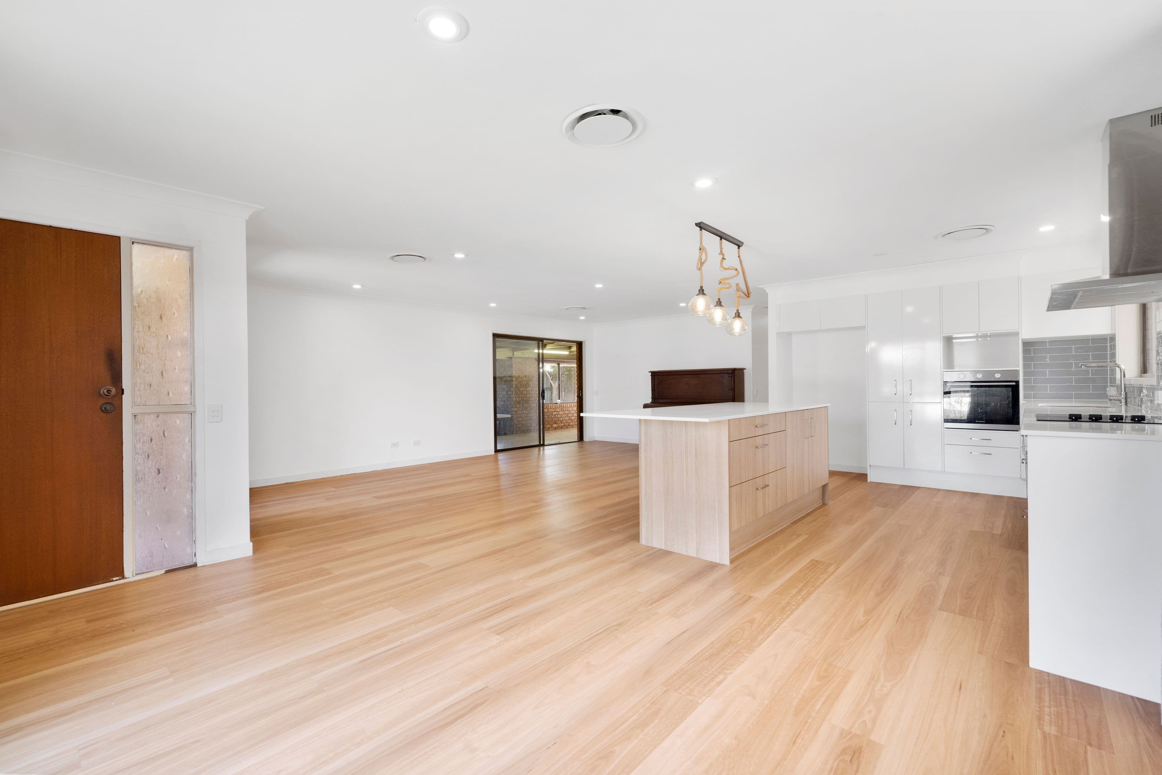 24 Pretella Street, Wurtulla QLD 4575, Wurtulla - Thumbnail 3