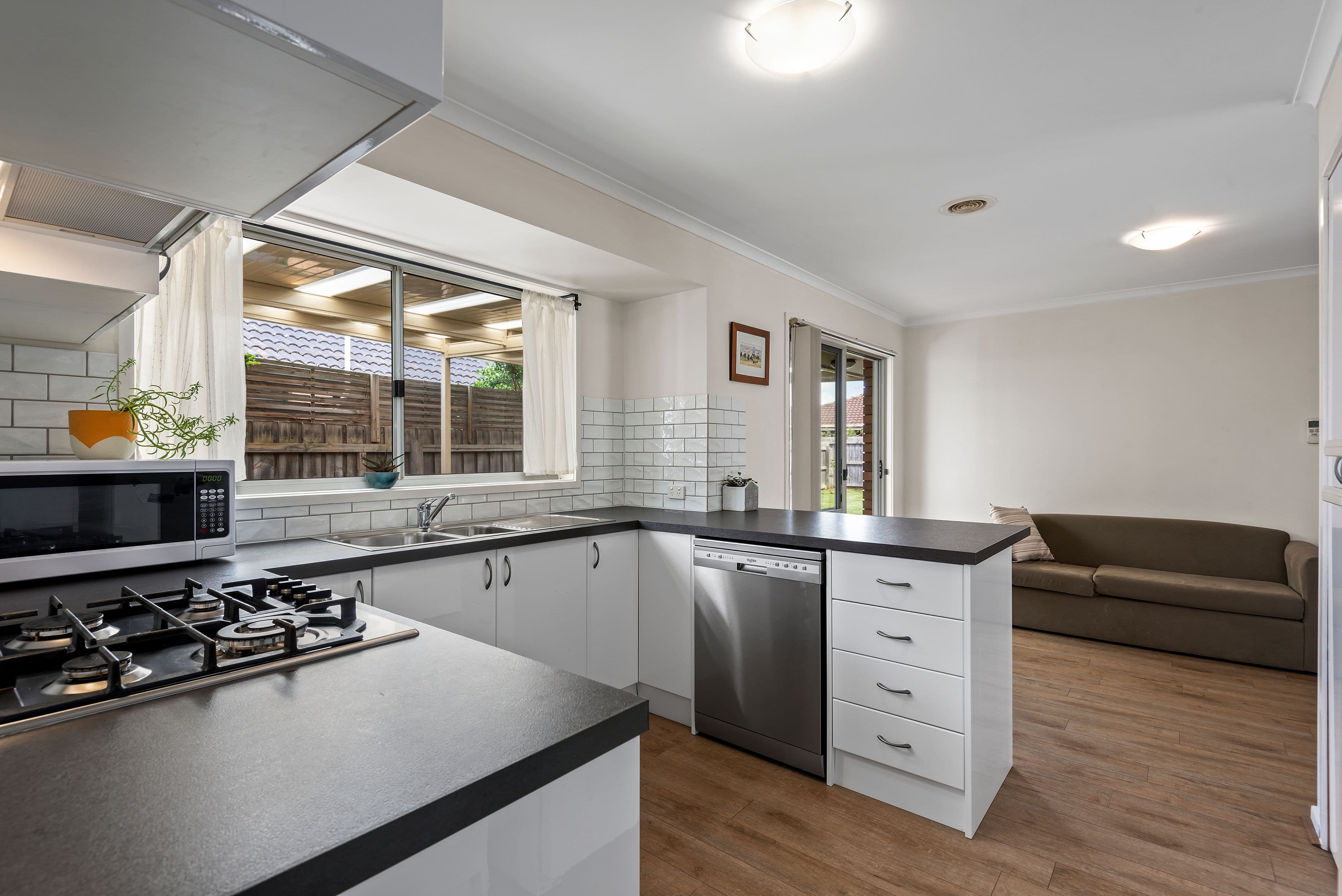 19 Carolanne Drive, Drysdale VIC 3222, Drysdale - Thumbnail 2
