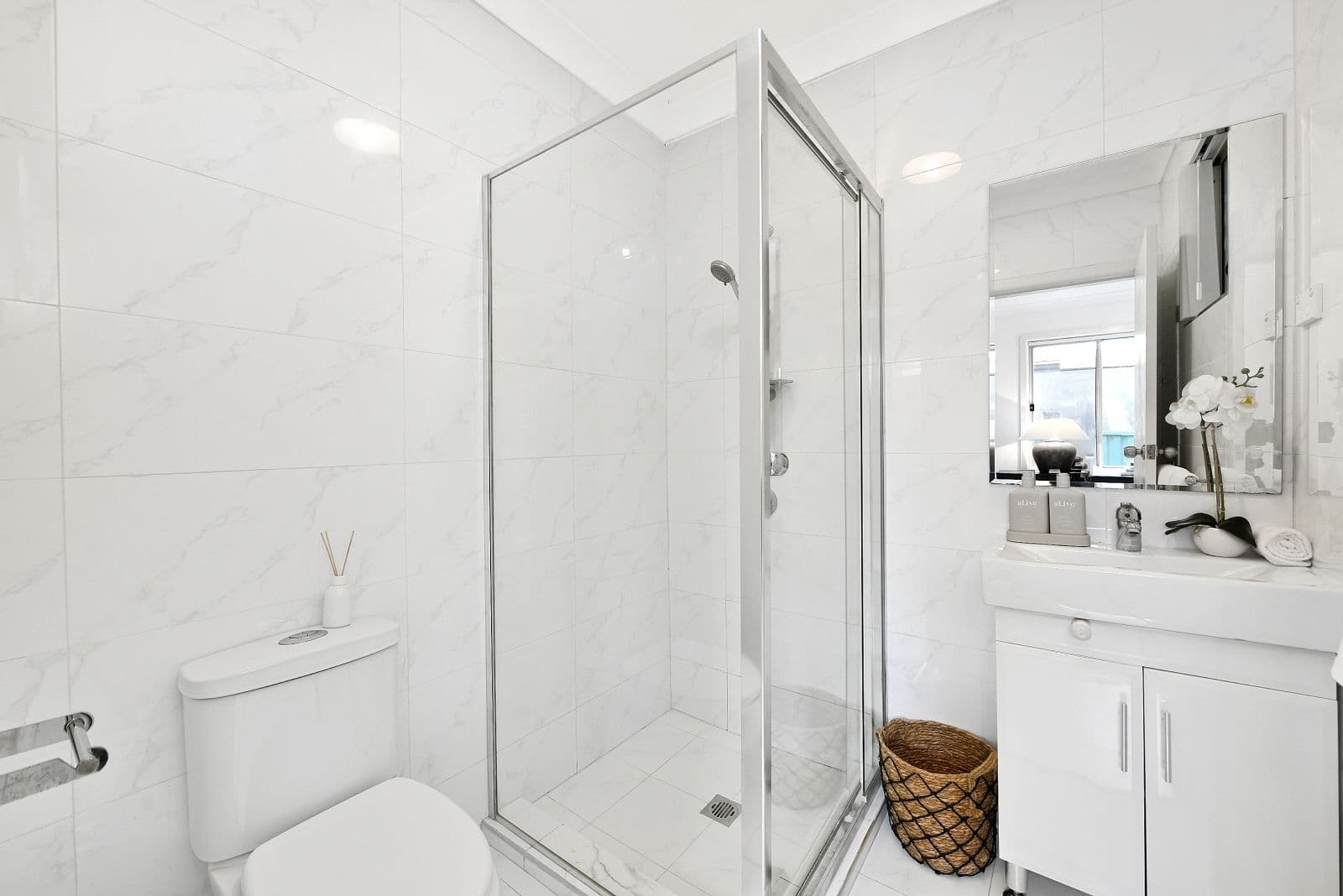 7 Woodland Street, Marrickville NSW 2204, Marrickville - Thumbnail 7