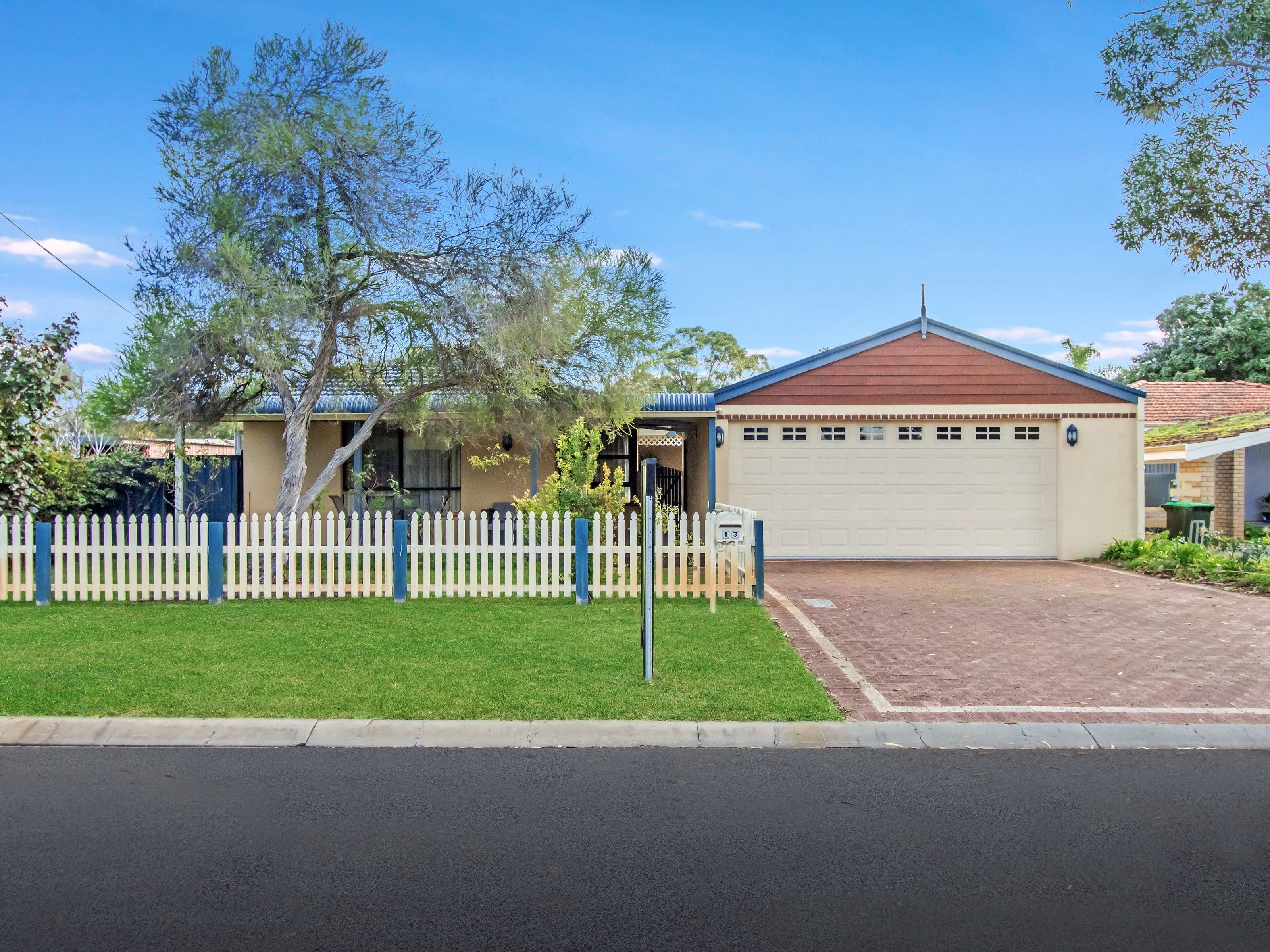 13 Hydra Close, Rockingham WA 6168, Rockingham - Image 1