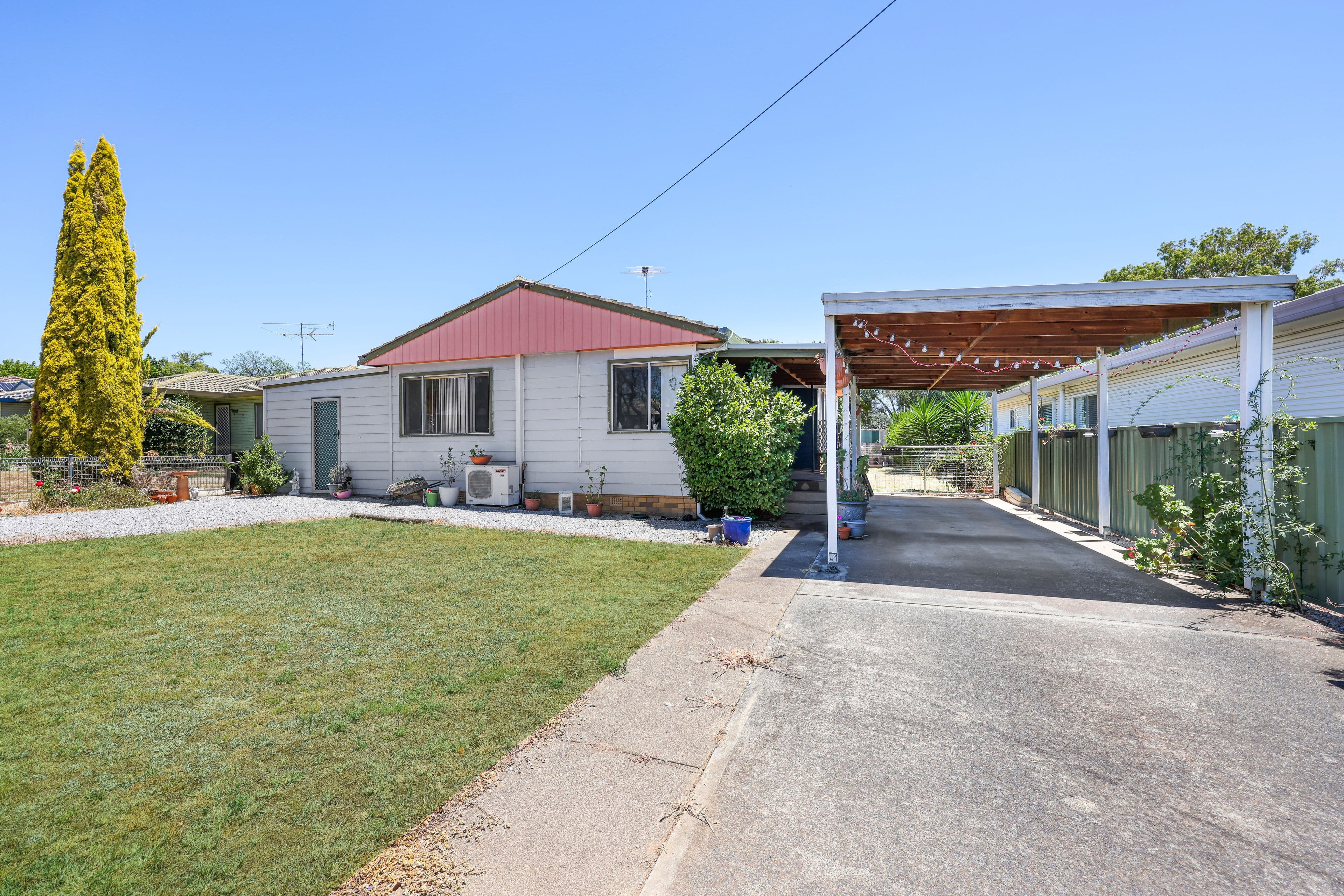 14 Warren Street, Tamworth NSW 2340, South Tamworth - Image 1