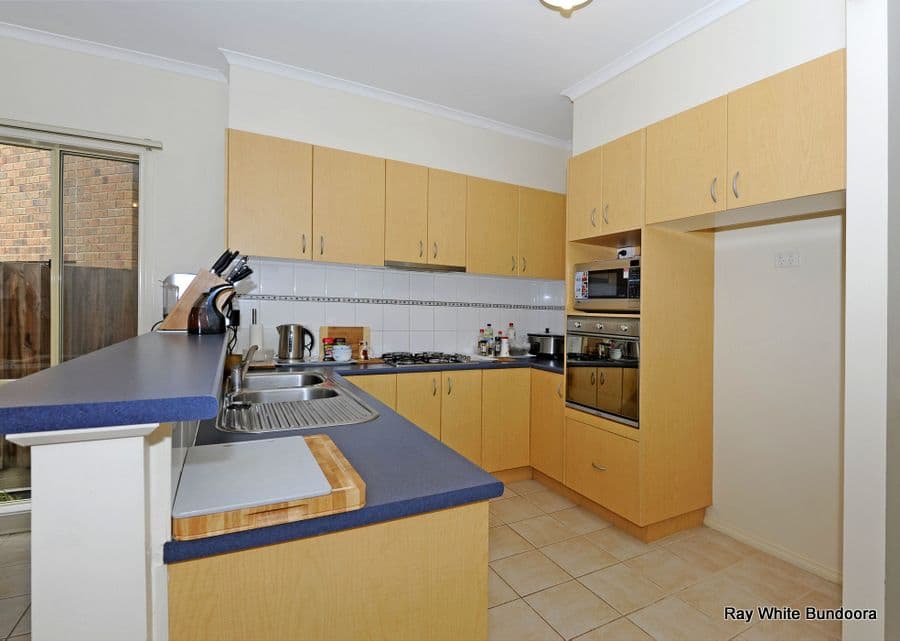 49 Bramble Crescent, BUNDOORA VIC 3083, Bundoora - Thumbnail 3