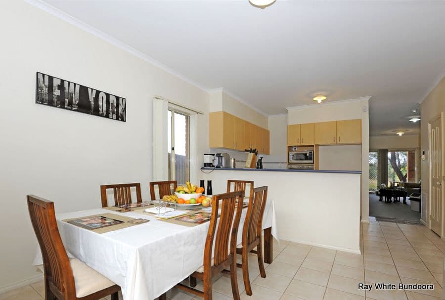 49 Bramble Crescent, BUNDOORA VIC 3083, Bundoora - Thumbnail 4
