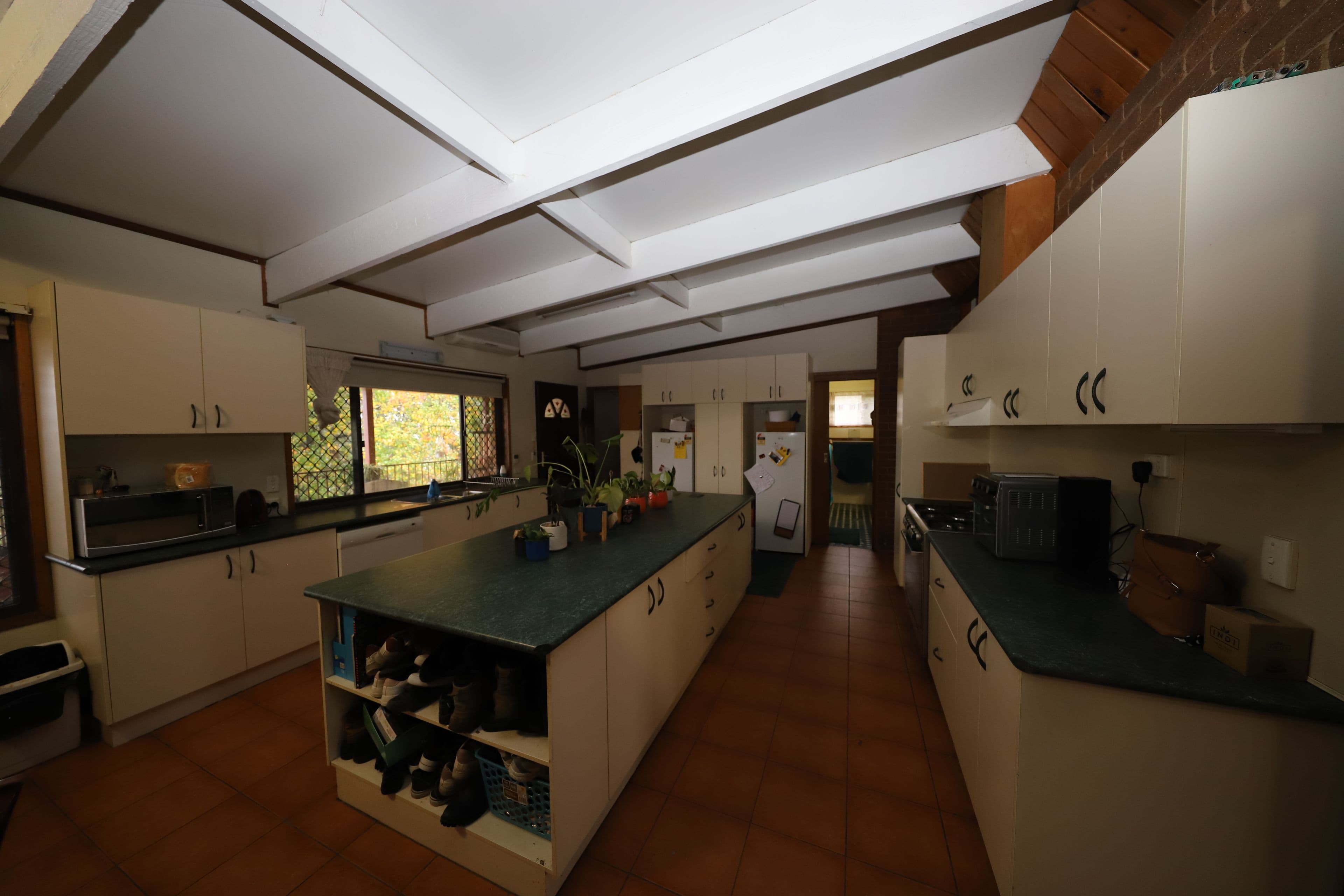 9 Orana Crescent, Tumut NSW 2720, Tumut - Thumbnail 2