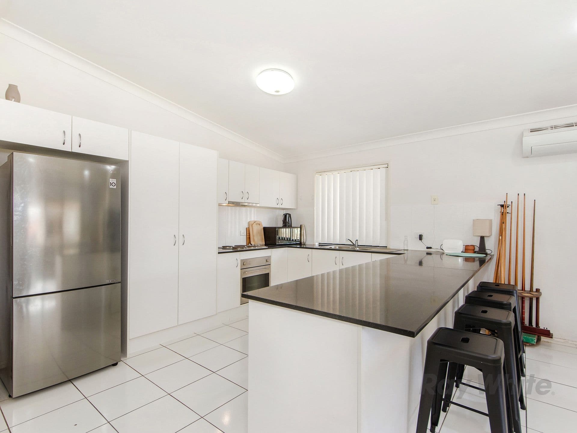 3 Paris Parade, Ormeau QLD 4208, Ormeau - Thumbnail 3