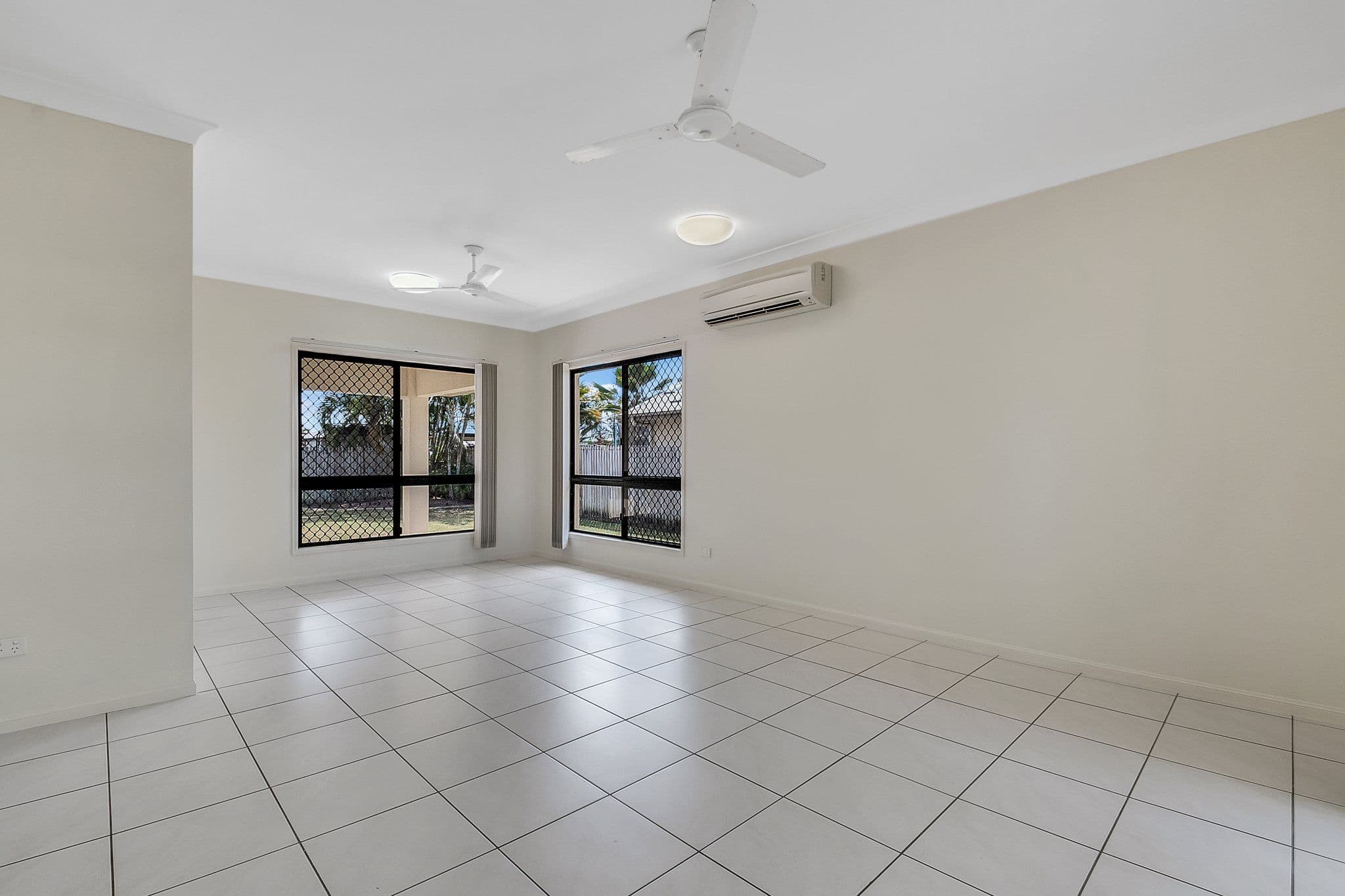 12 Langley Place, Kirwan QLD 4817, Kirwan - Thumbnail 3
