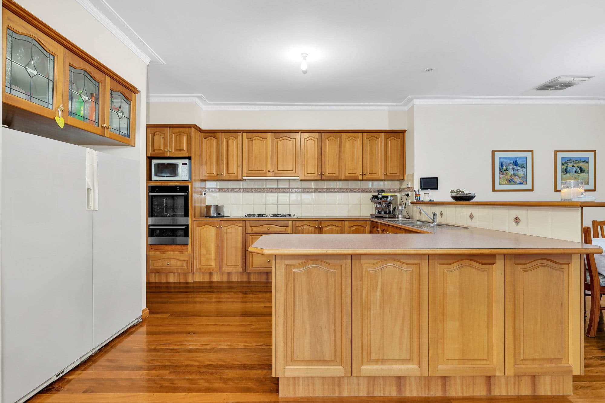 98 Sycamore Street, Hoppers Crossing VIC 3029, Hoppers Crossing - Thumbnail 3
