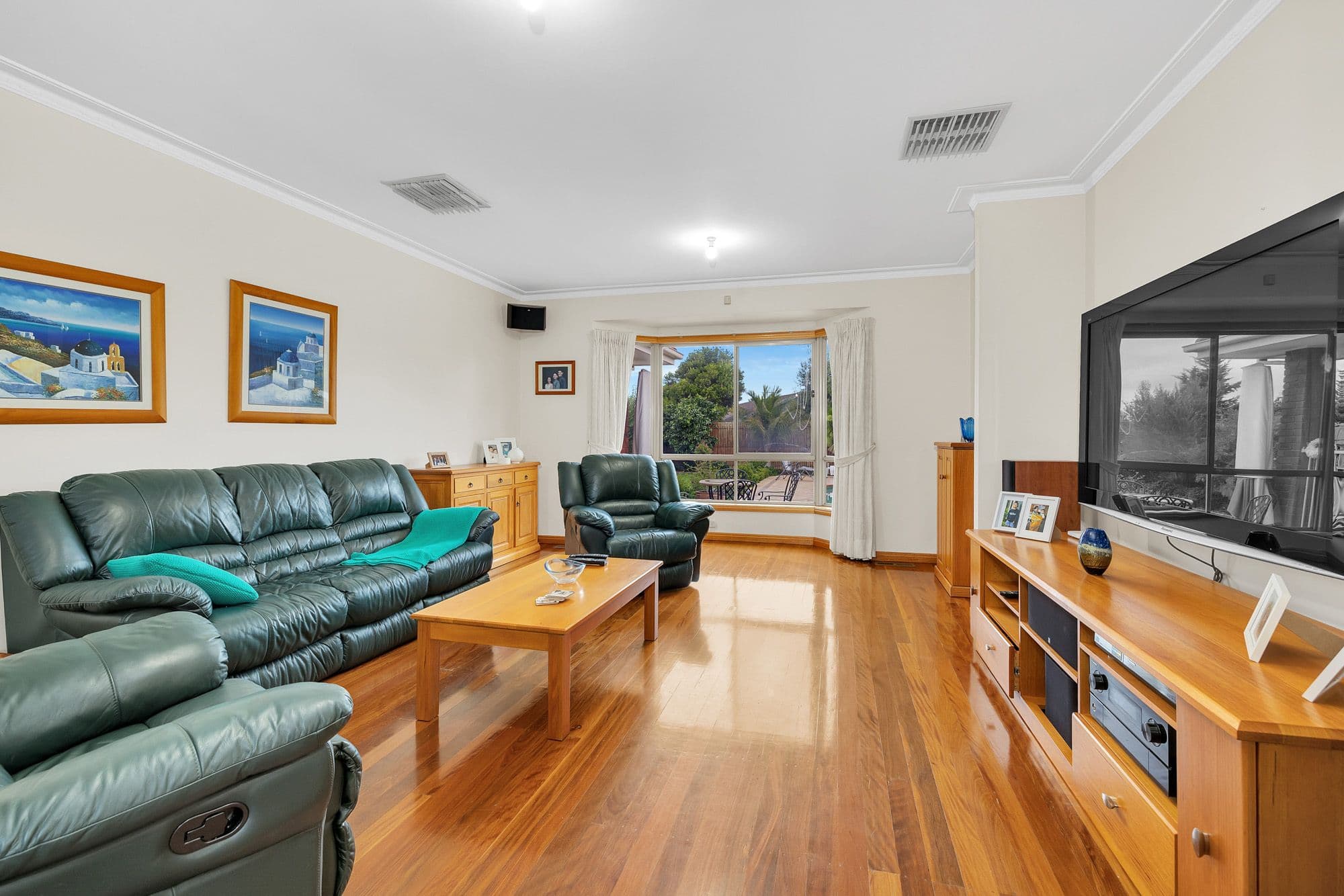 98 Sycamore Street, Hoppers Crossing VIC 3029, Hoppers Crossing - Thumbnail 4