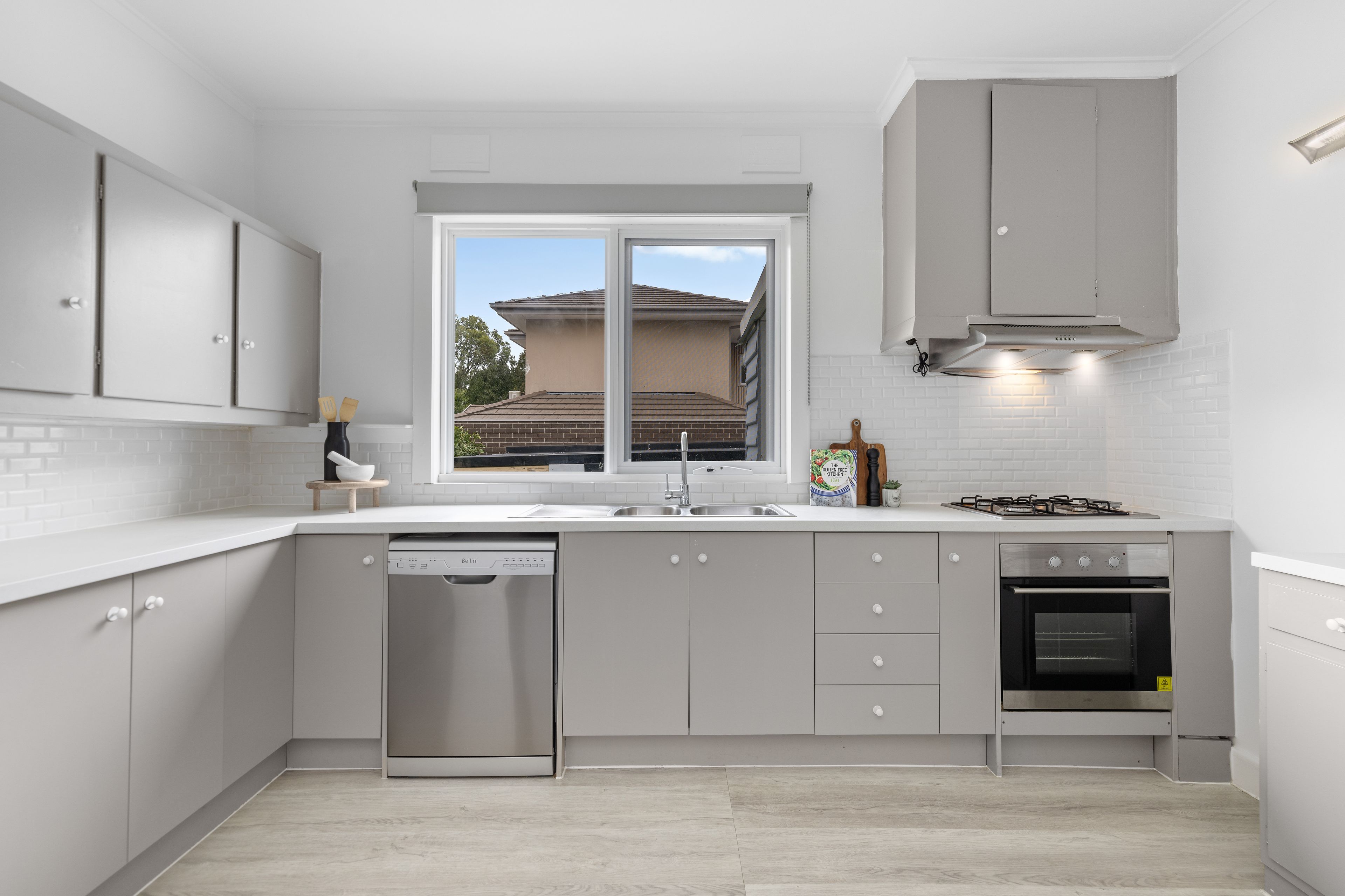 31 Maidstone Street, Ringwood VIC 3134, Ringwood - Thumbnail 3
