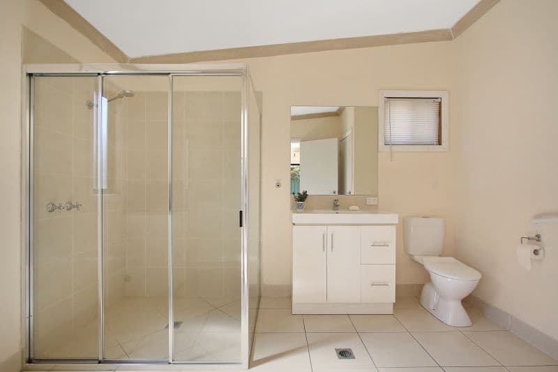 736 Young Street, Albury - Thumbnail 2