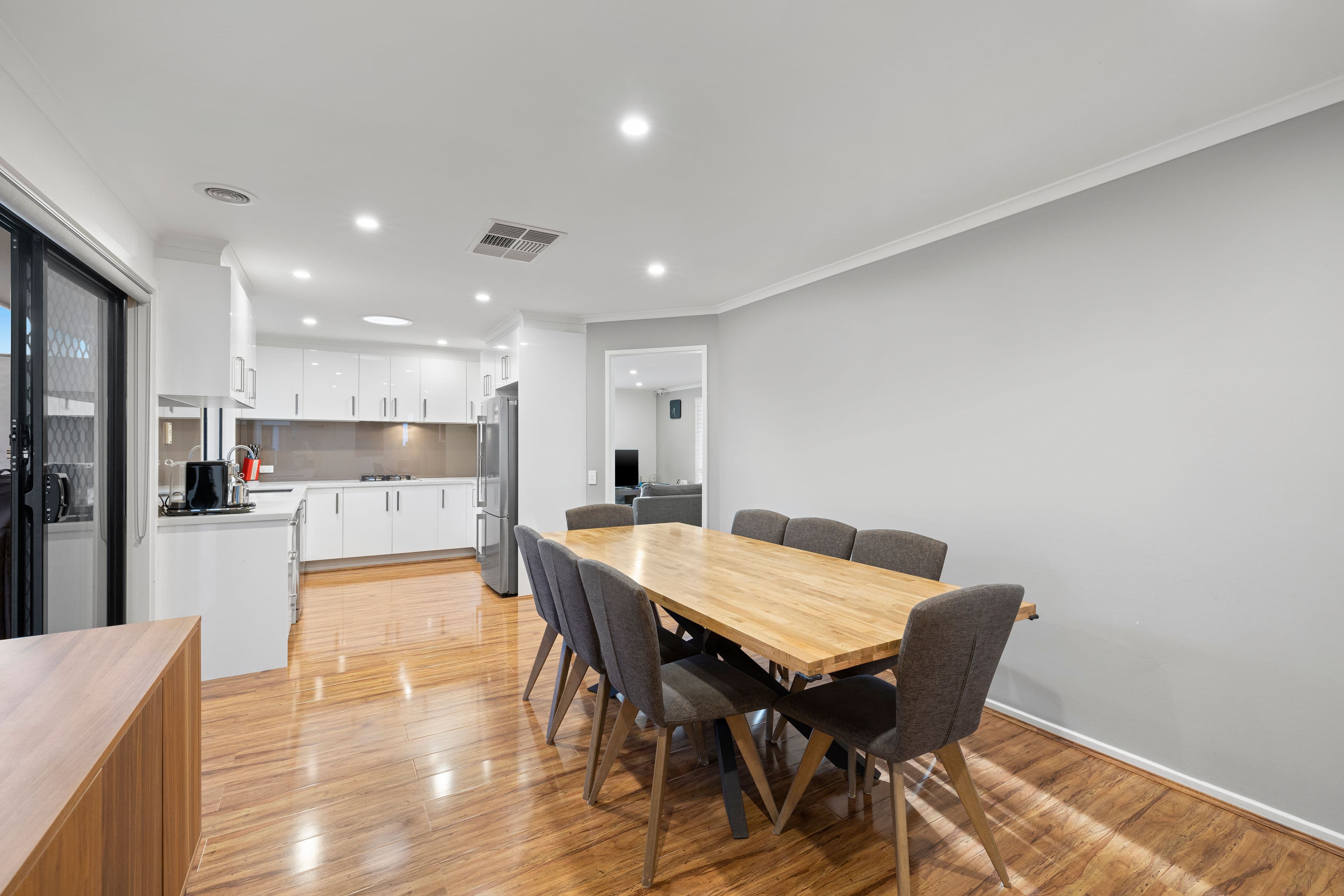 84 Bryden Drive, Ferntree Gully VIC 3156, Ferntree Gully - Thumbnail 3