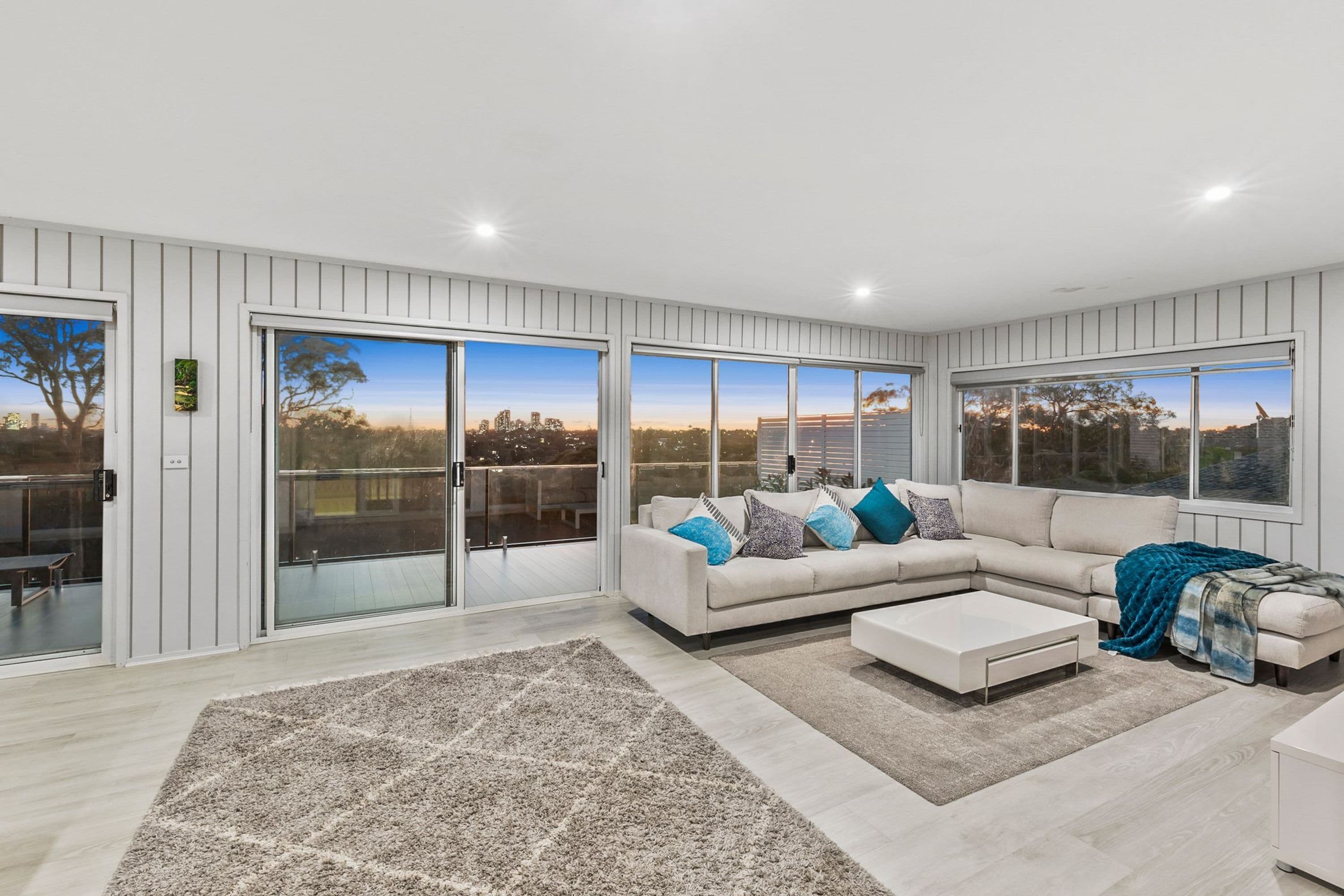 39 Ballyshannon Road, Killarney Heights NSW 2087, Killarney Heights - Thumbnail 2