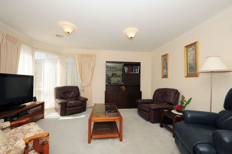 97  Rangeview Drive, SKYE VIC 3977, Skye - Thumbnail 2