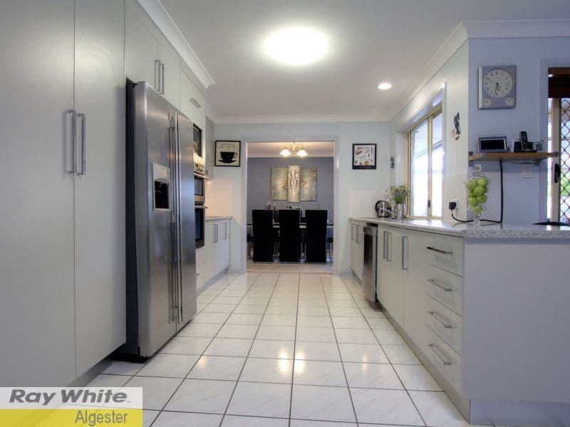 13 Orana Place, PARKINSON QLD 4115, Parkinson - Thumbnail 3