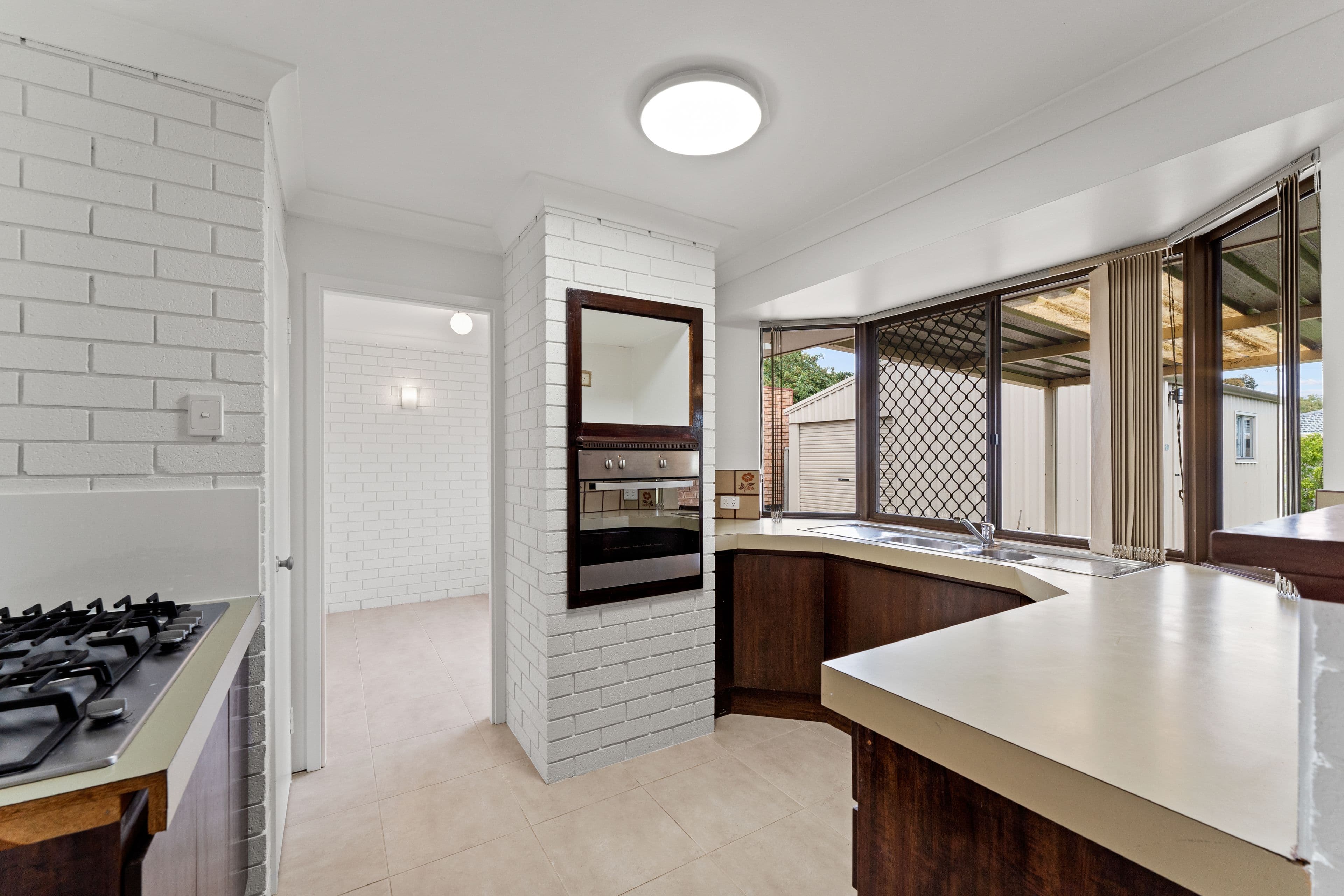 37 Hennessy Way, Rockingham WA 6168, Rockingham - Thumbnail 3