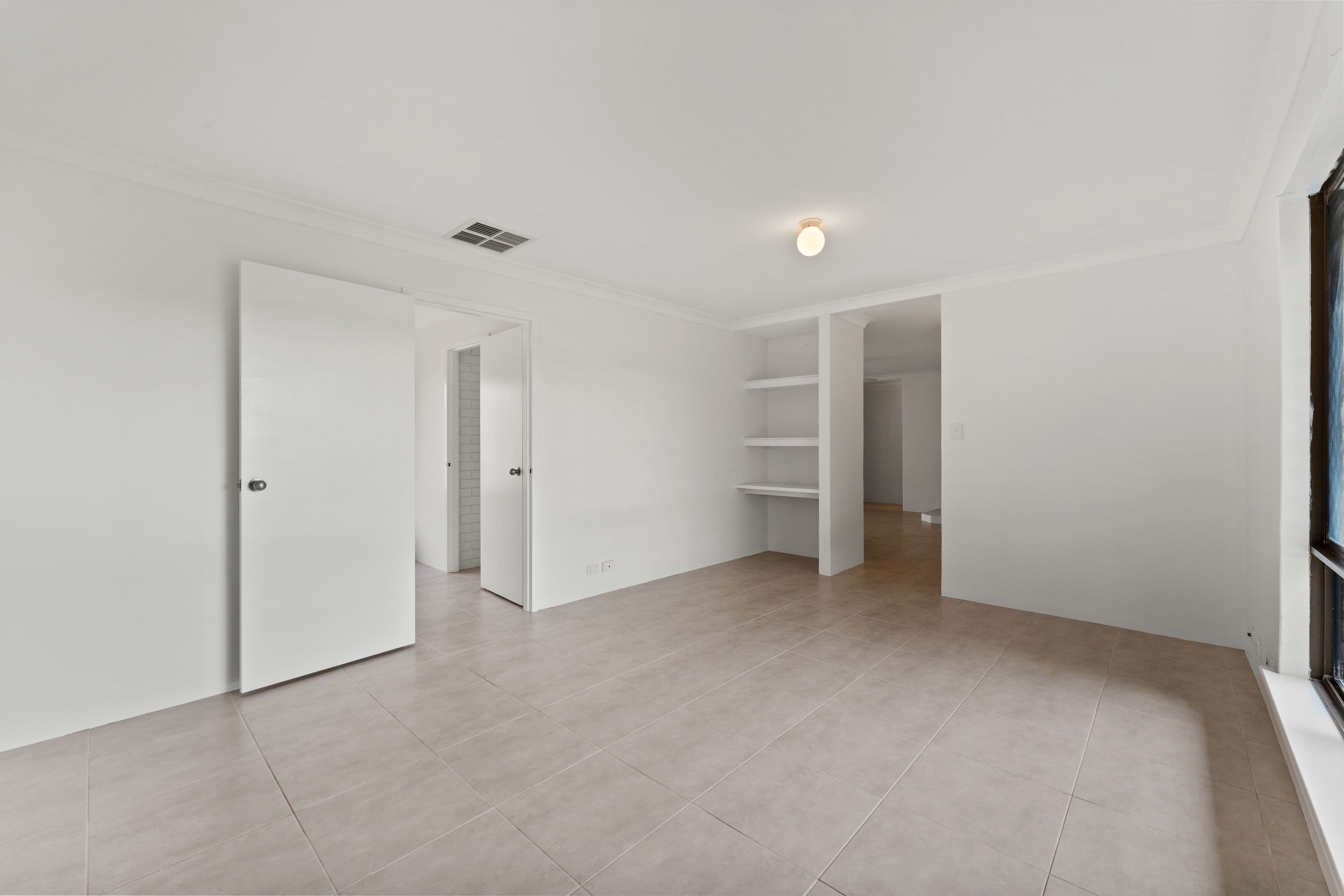 37 Hennessy Way, Rockingham WA 6168, Rockingham - Thumbnail 7