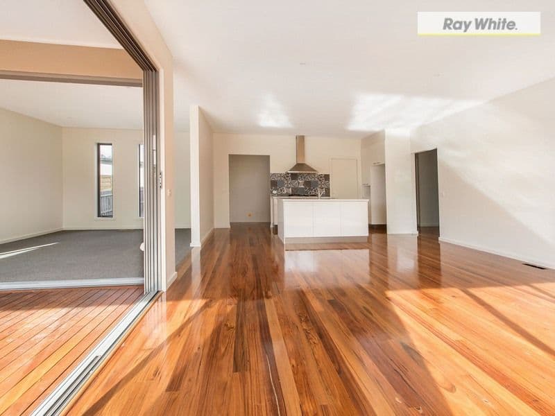24A Moorfield Avenue, Rosebud VIC 3939, Rosebud - Thumbnail 4